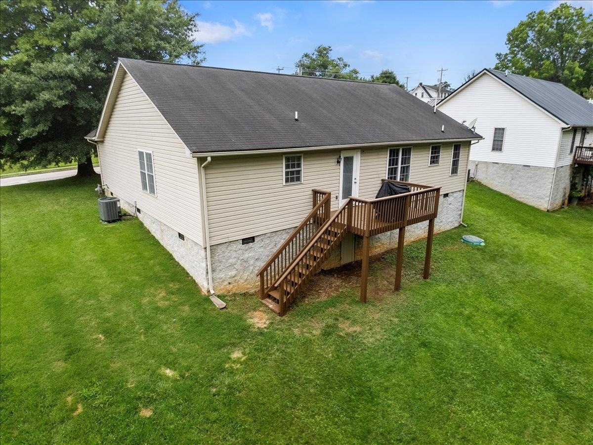 408 Giles Avenue Dublin VA 24084