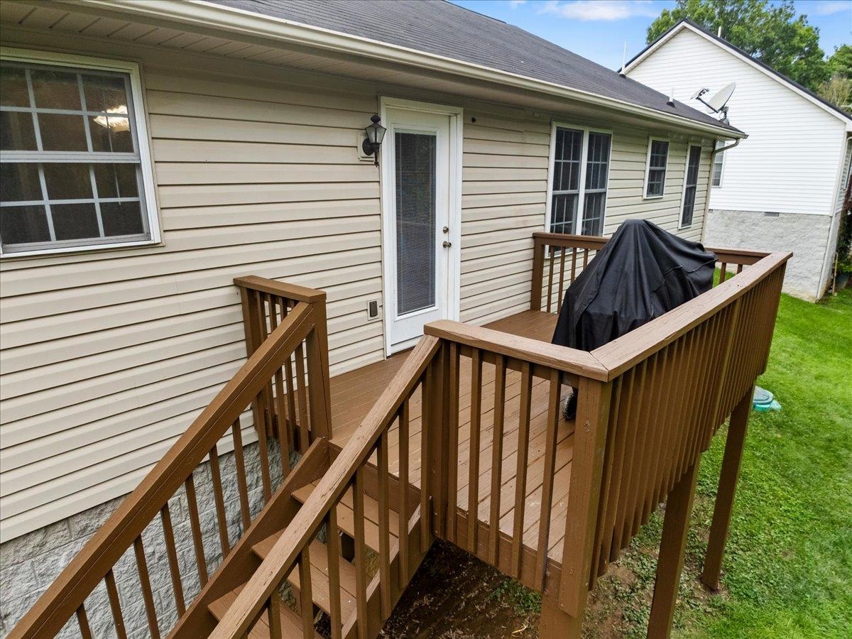 408 Giles Avenue Dublin VA 24084