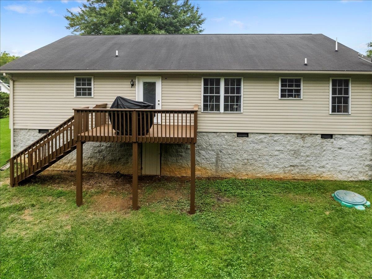 408 Giles Avenue Dublin VA 24084
