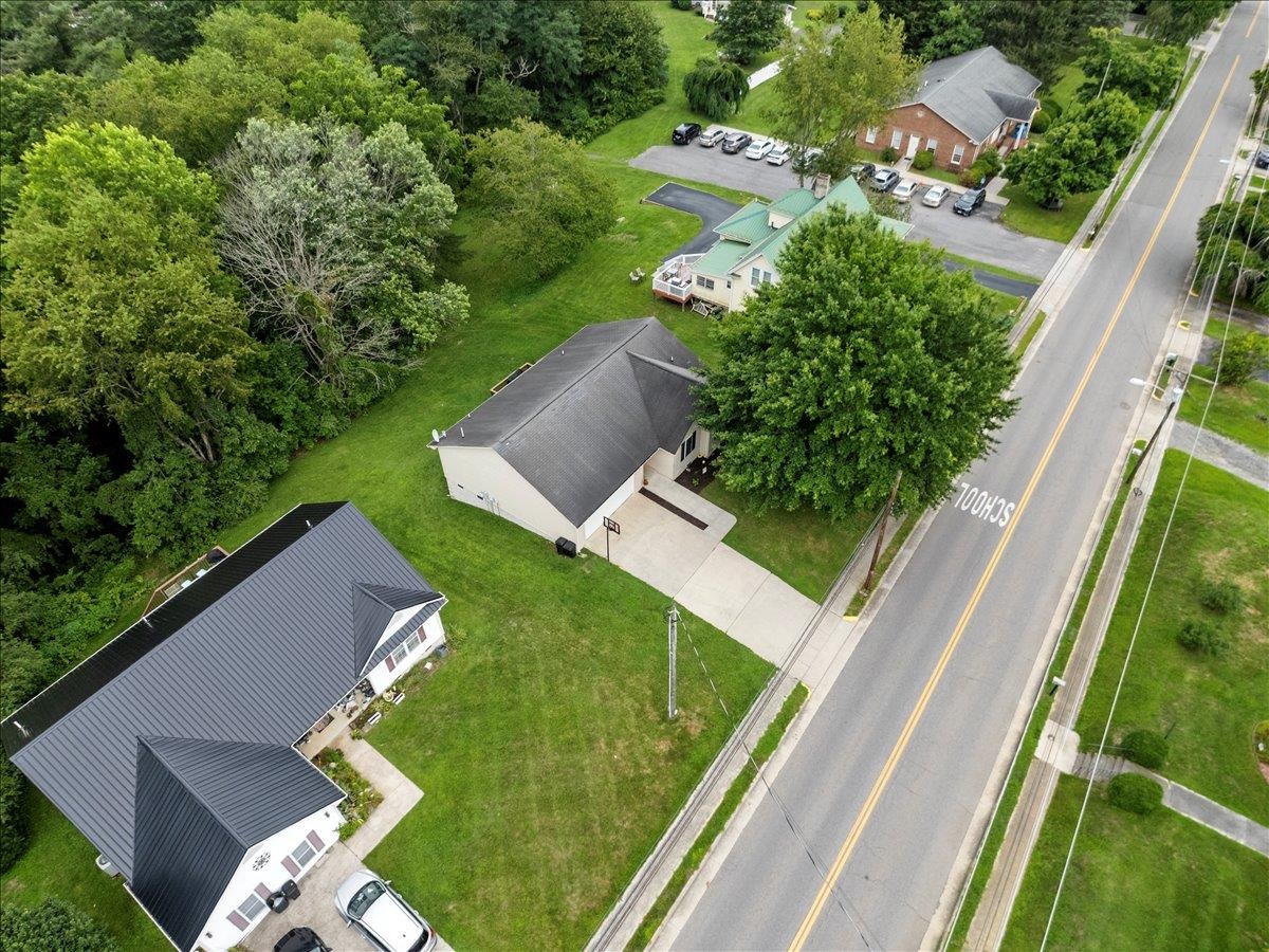 408 Giles Avenue Dublin VA 24084