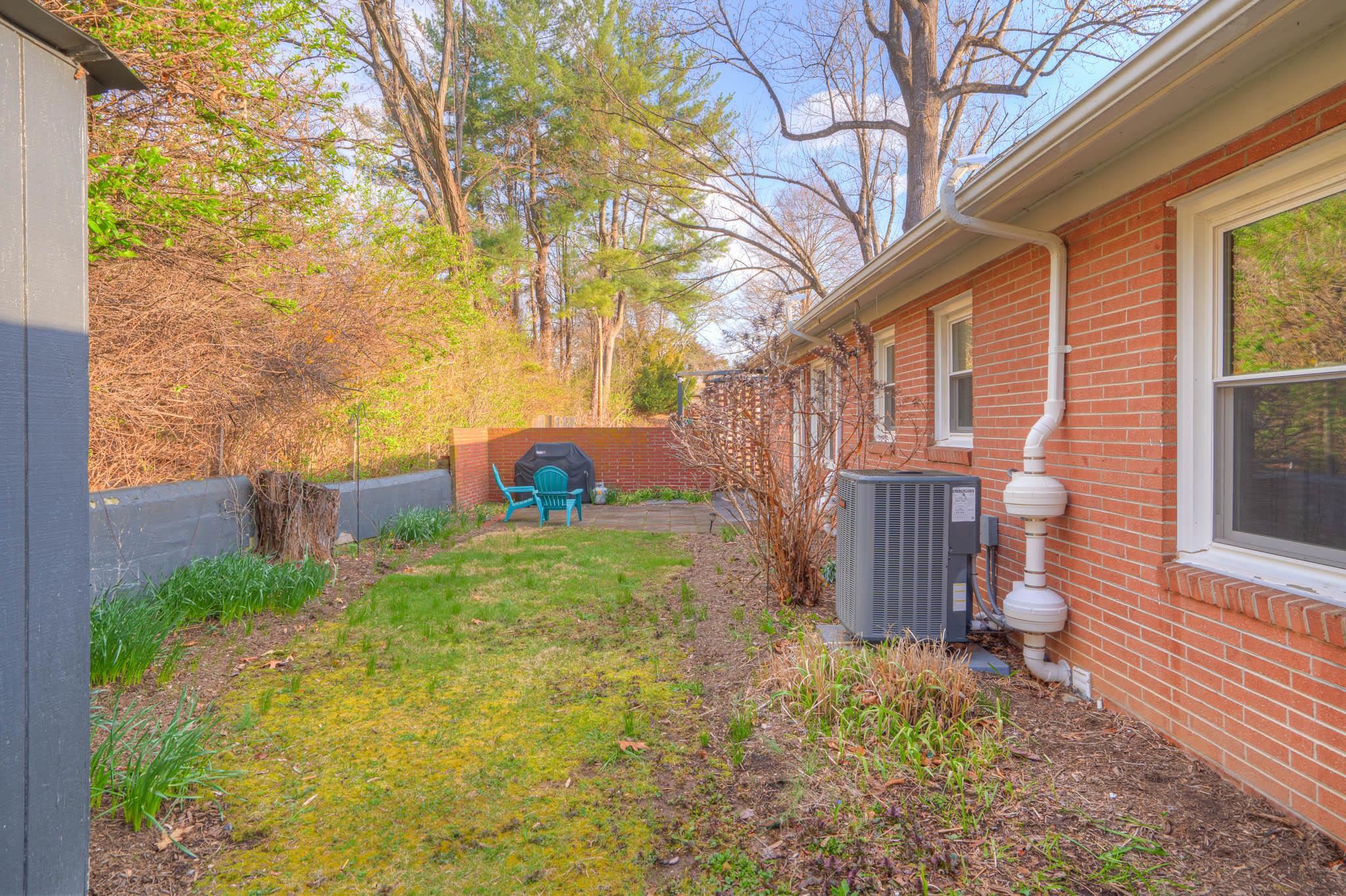 1007 Highland Circle Blacksburg VA 24060