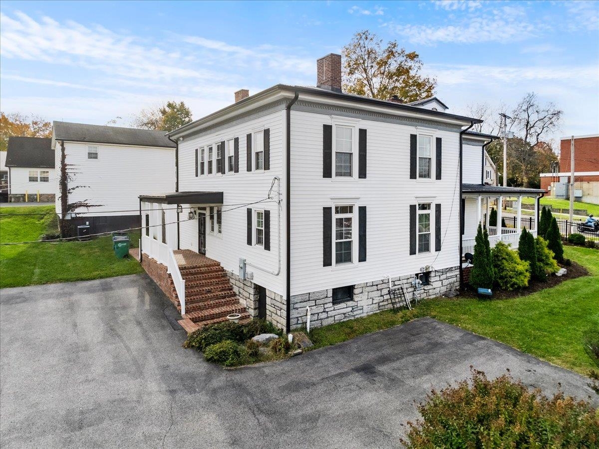 100 & 102 S Franklin Street Christiansburg VA 24073