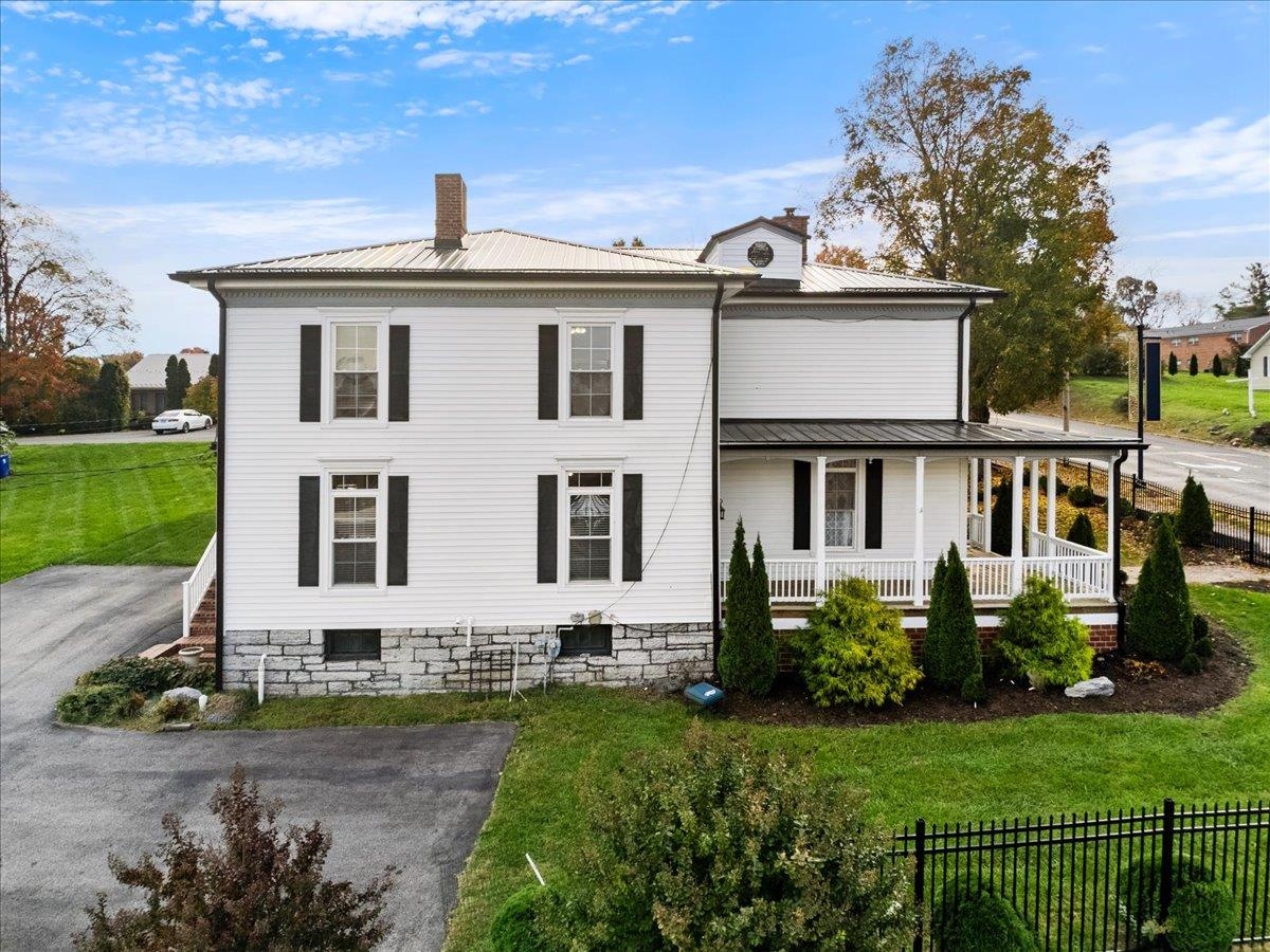 100 & 102 S Franklin Street Christiansburg VA 24073