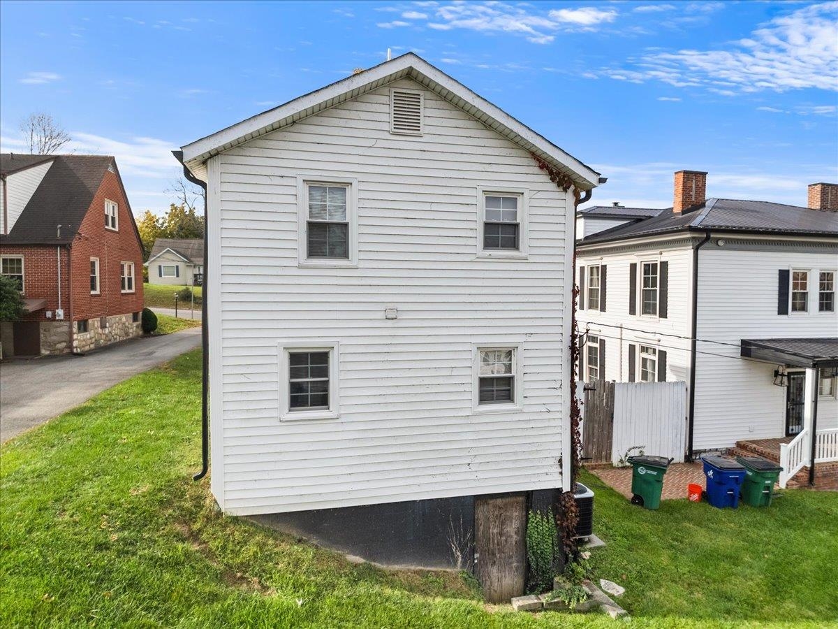 100 & 102 S Franklin Street Christiansburg VA 24073
