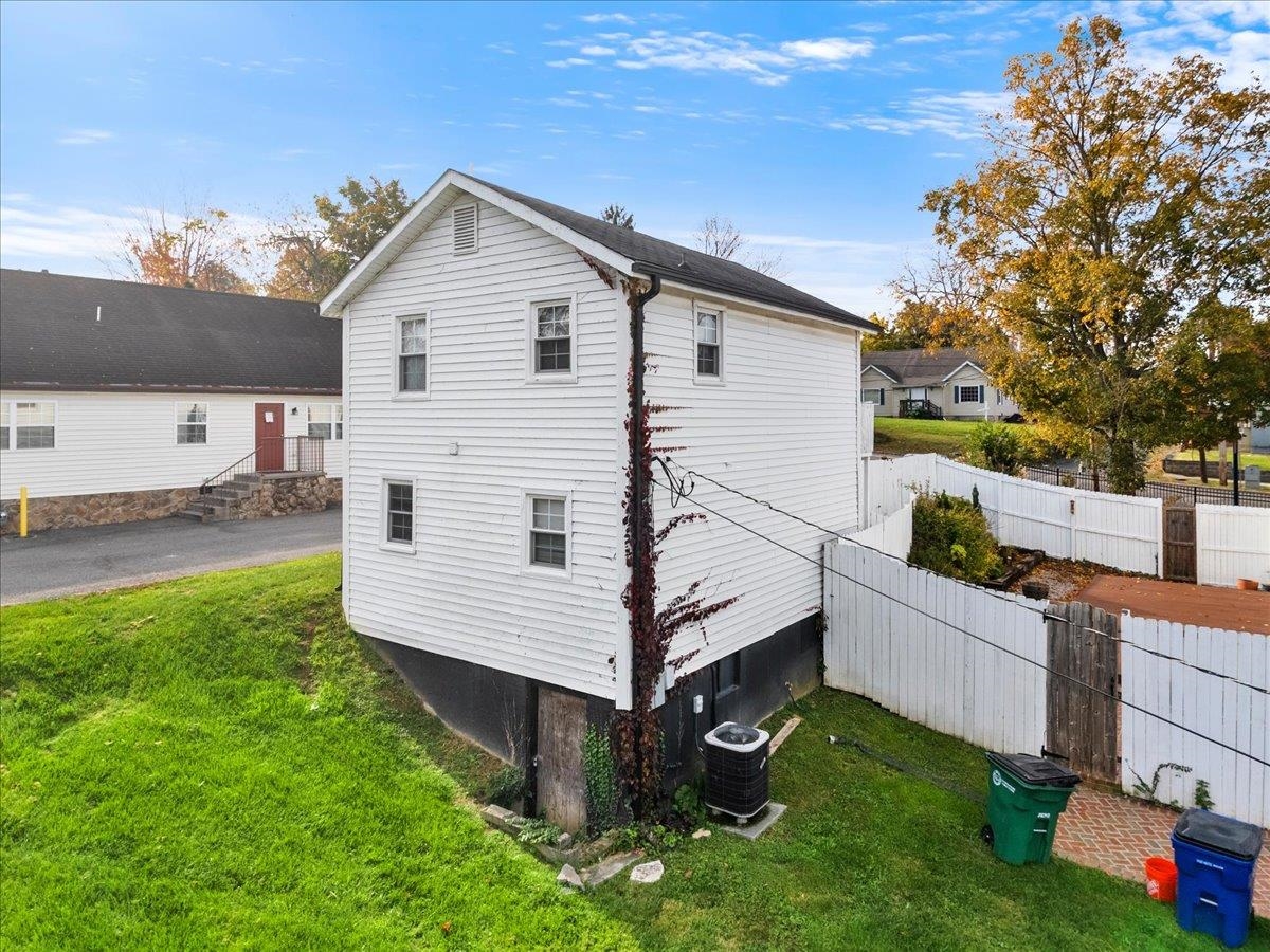 100 & 102 S Franklin Street Christiansburg VA 24073