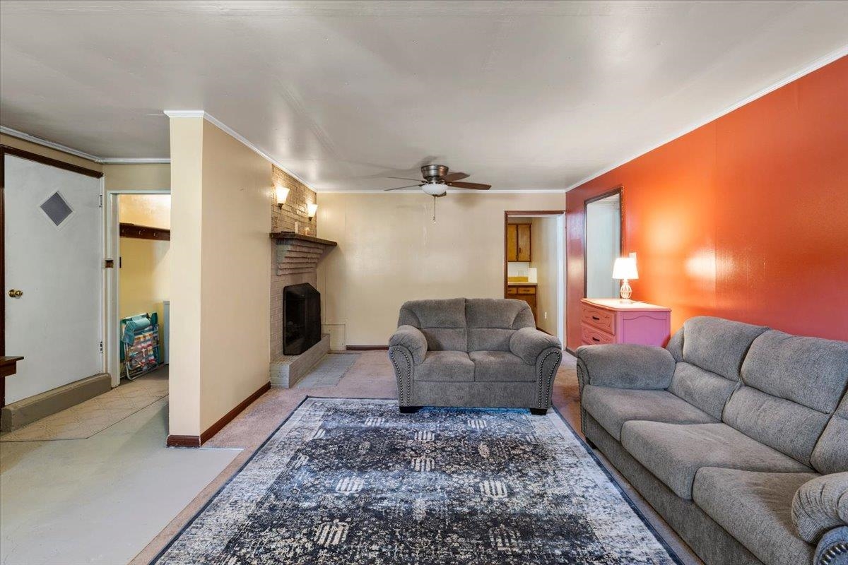 103 Sunset Street Narrows VA 24124