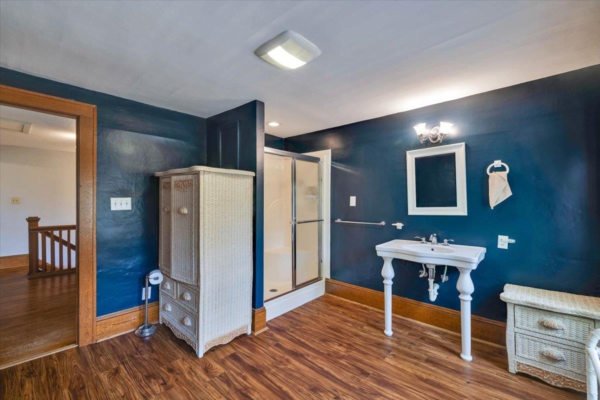 350 Riverside Avenue Narrows VA 24124