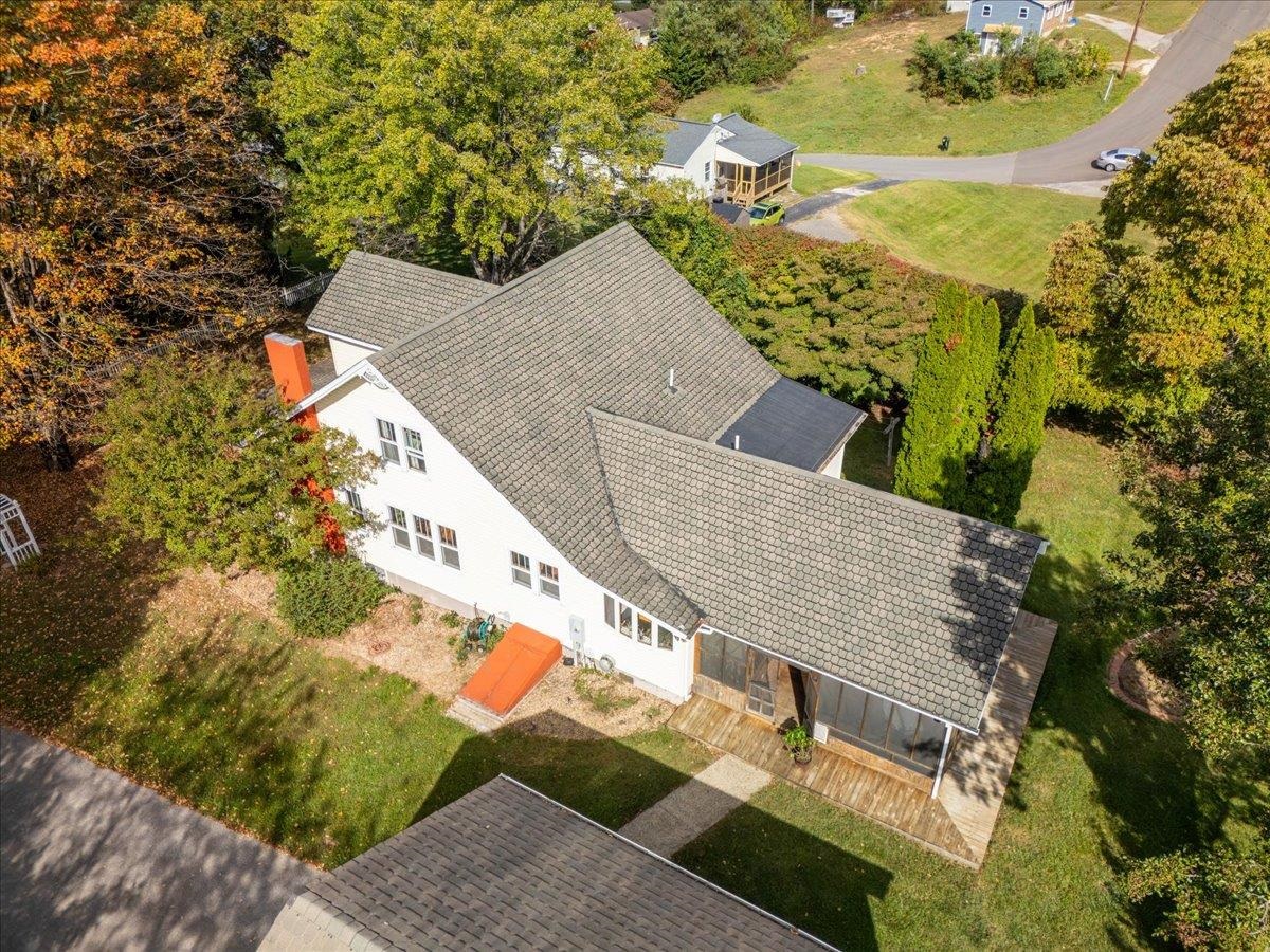 350 Riverside Avenue Narrows VA 24124