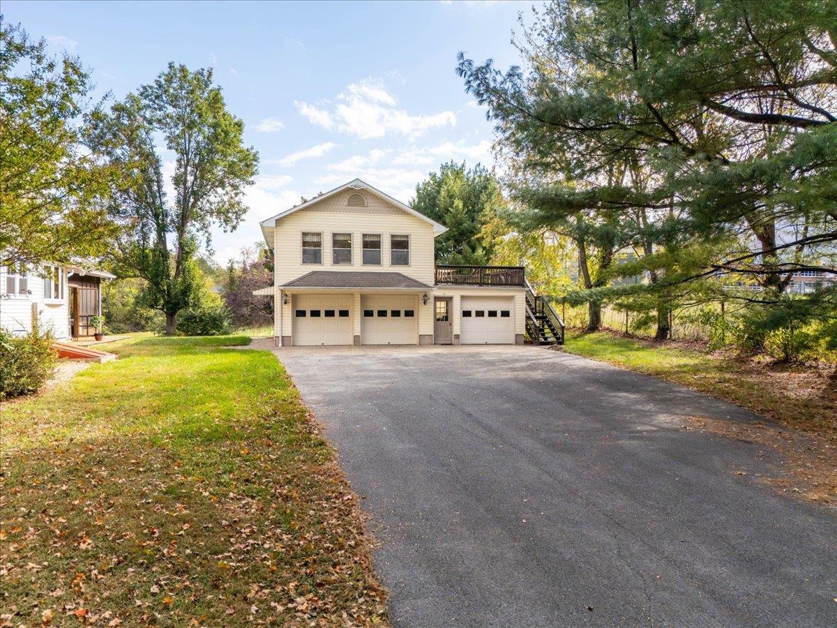 350 Riverside Avenue Narrows VA 24124