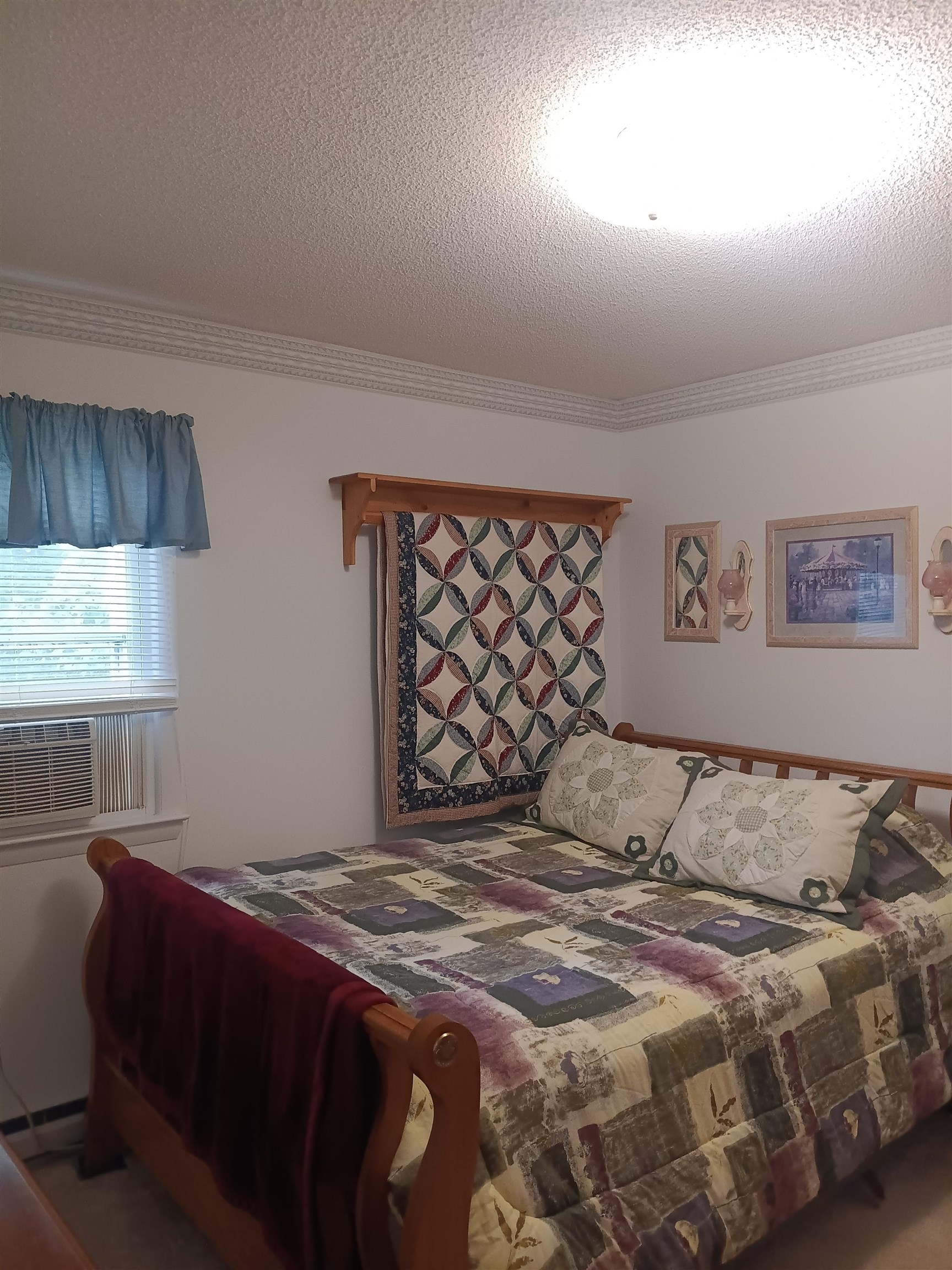 127 Greenview Ln Lane Hillsville VA 24343