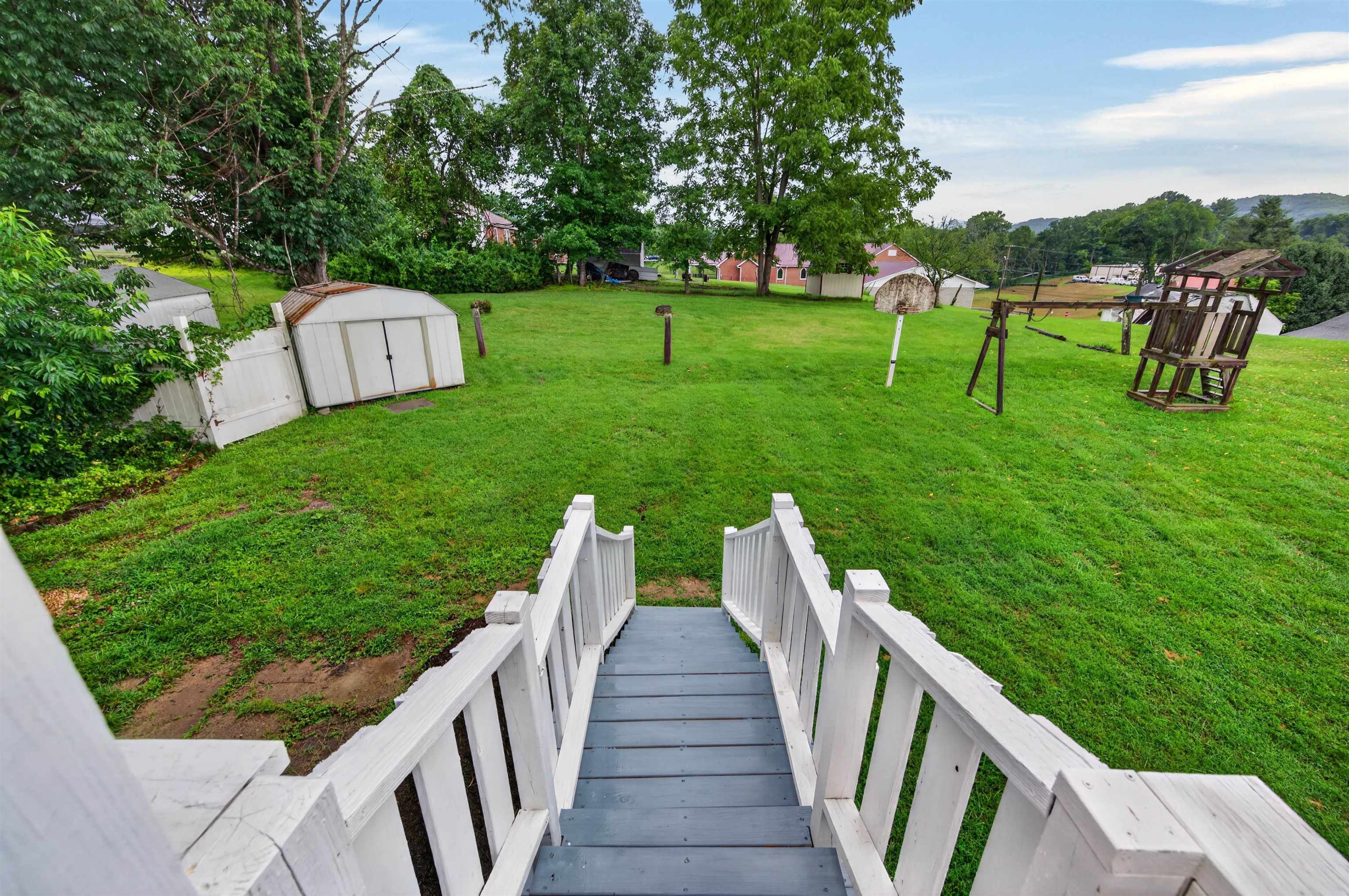 417 Staley Street Marion VA 24354