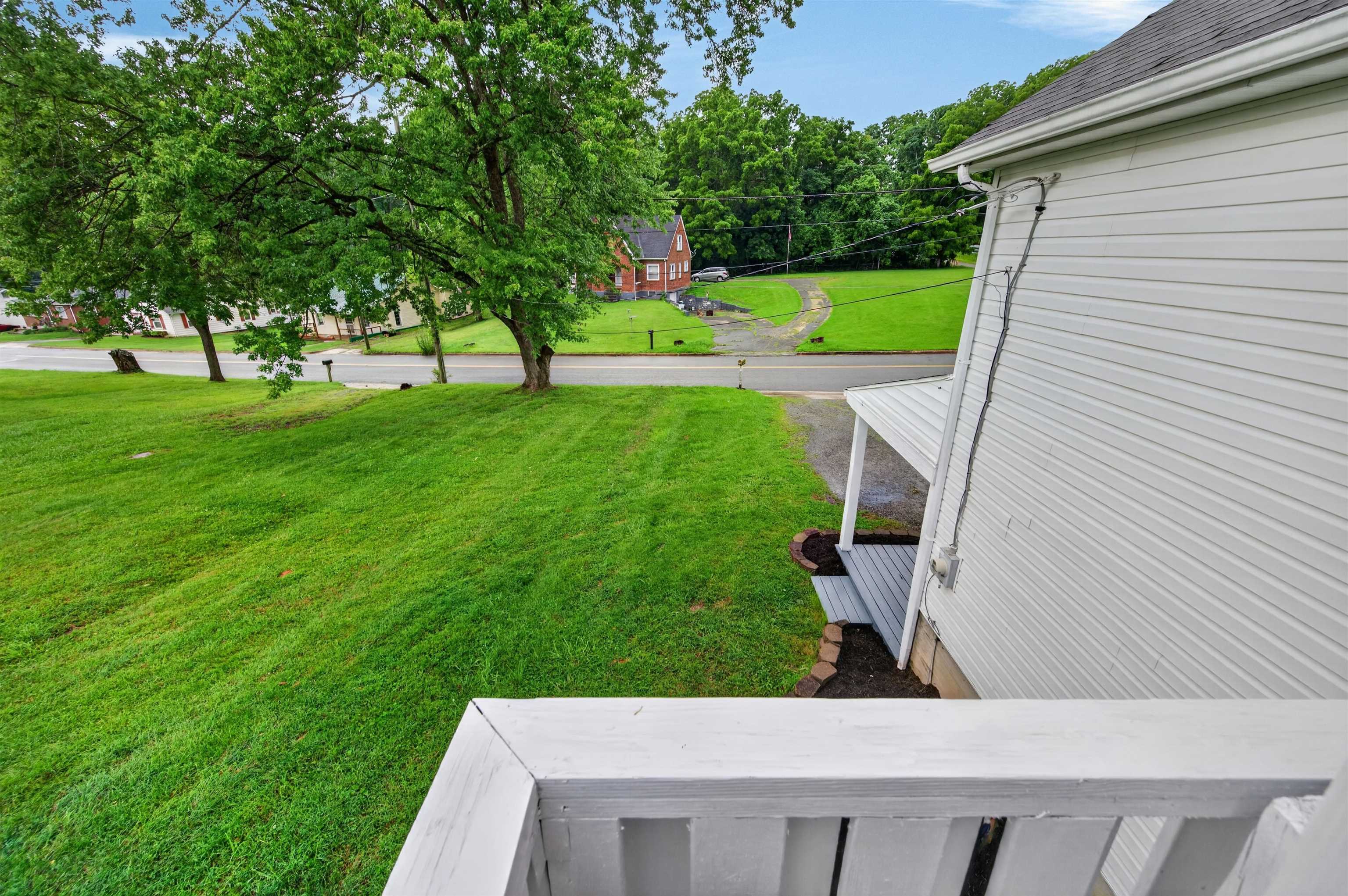 417 Staley Street Marion VA 24354
