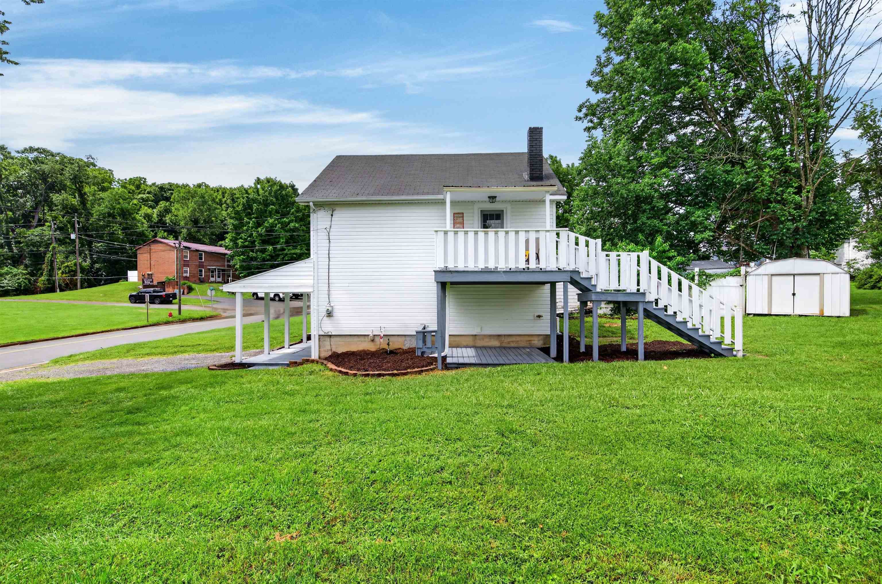 417 Staley Street Marion VA 24354