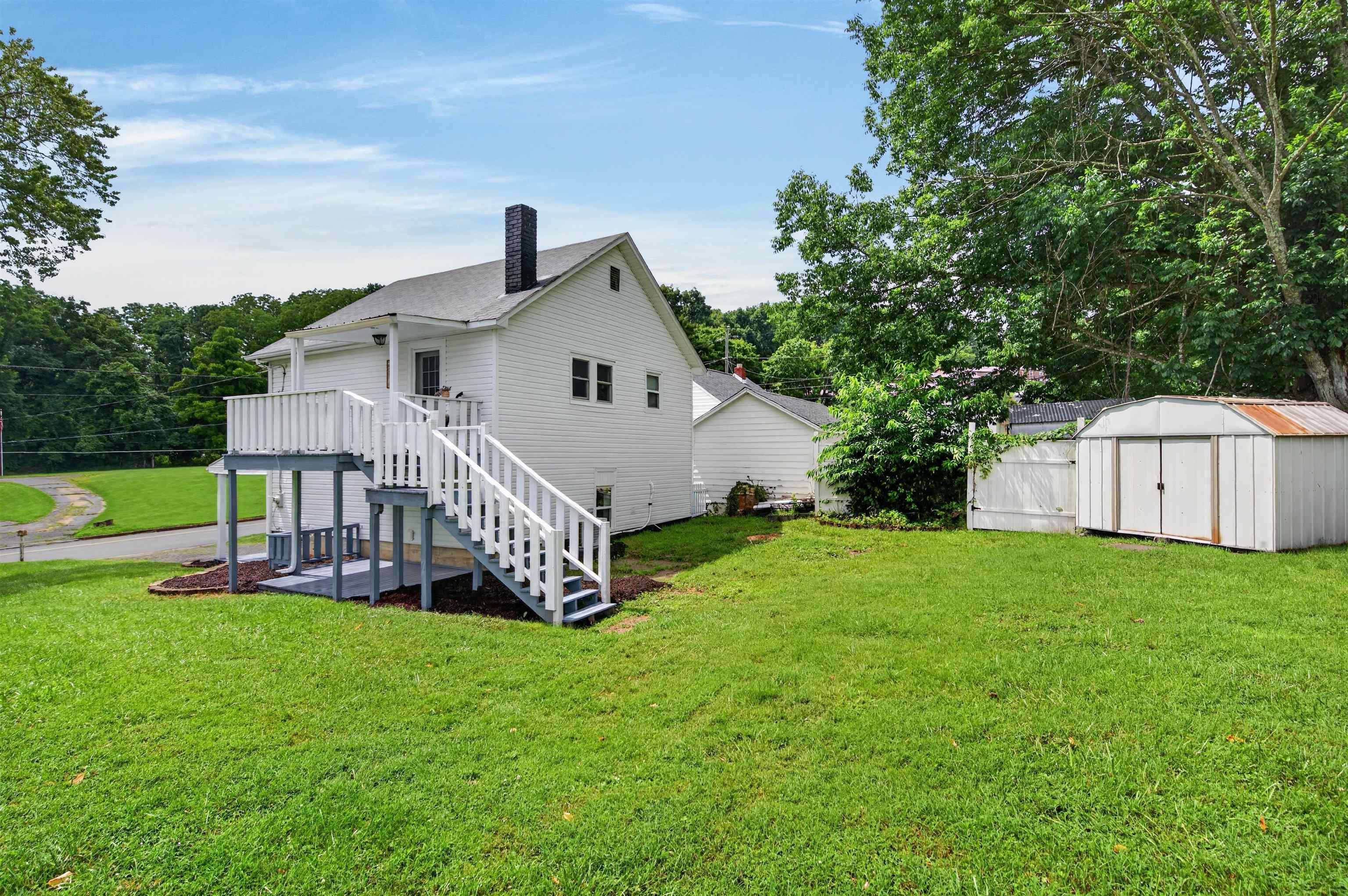 417 Staley Street Marion VA 24354
