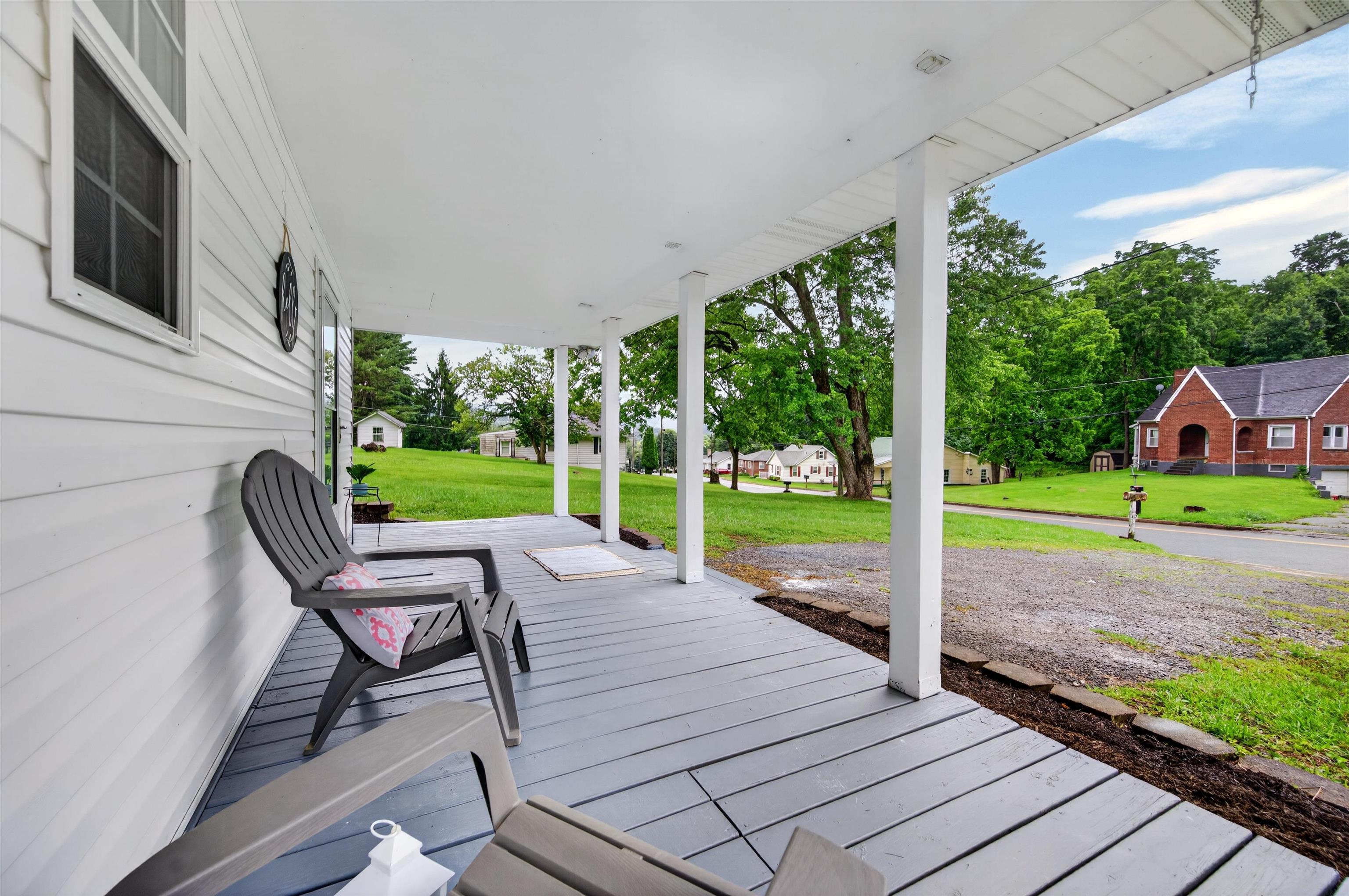 417 Staley Street Marion VA 24354