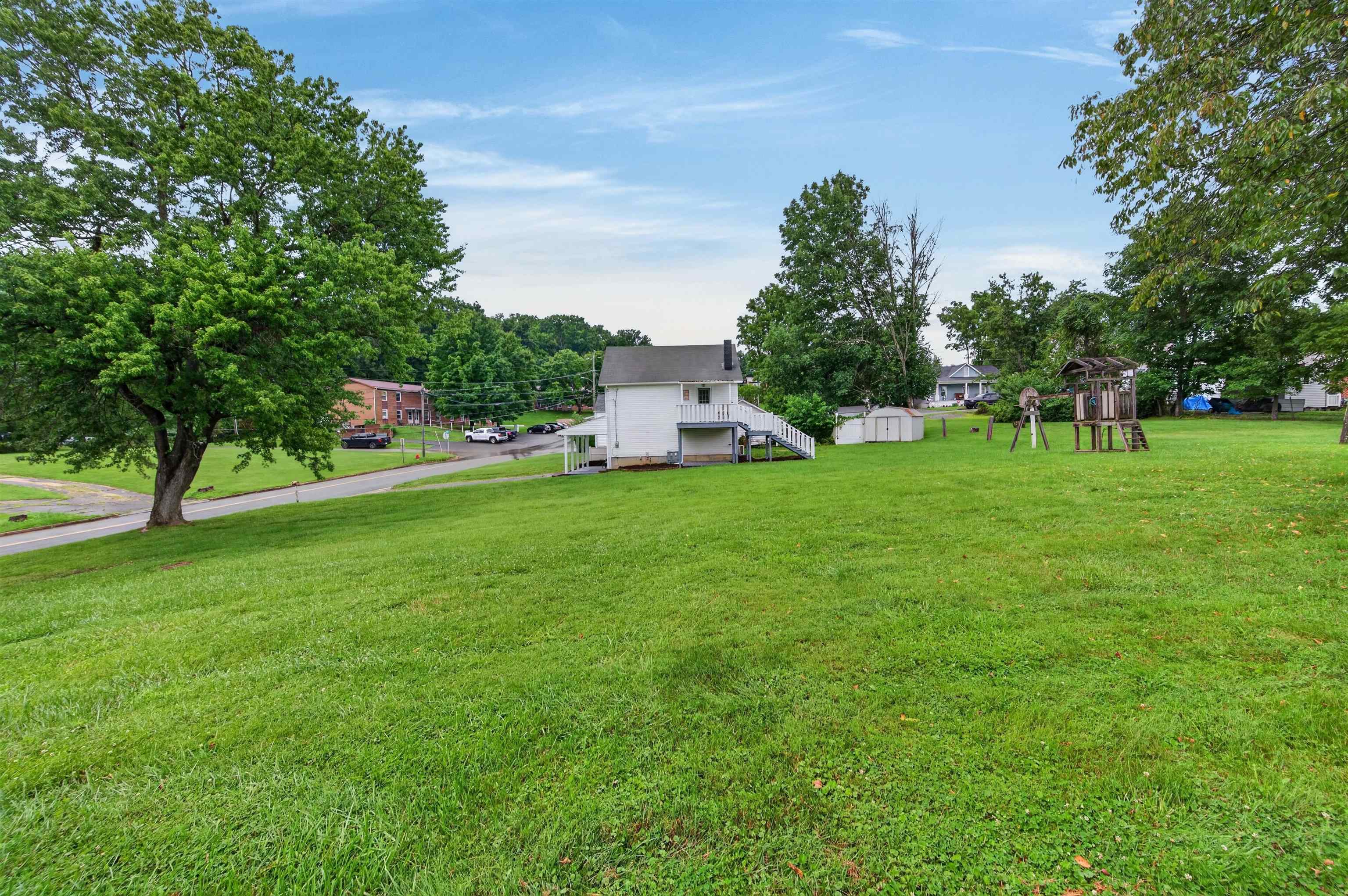 417 Staley Street Marion VA 24354