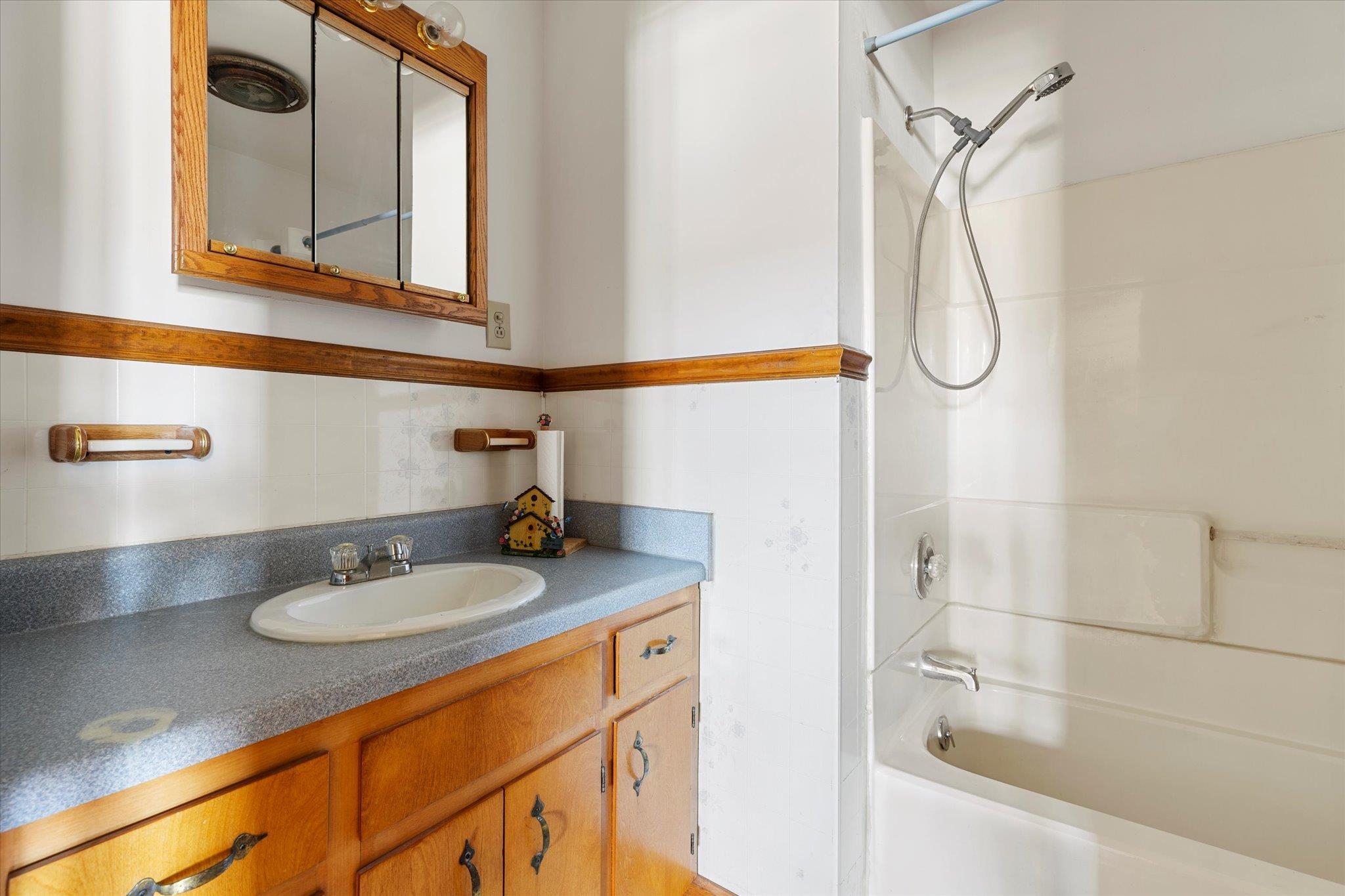 408 Hale Street Pearisburg VA 24134