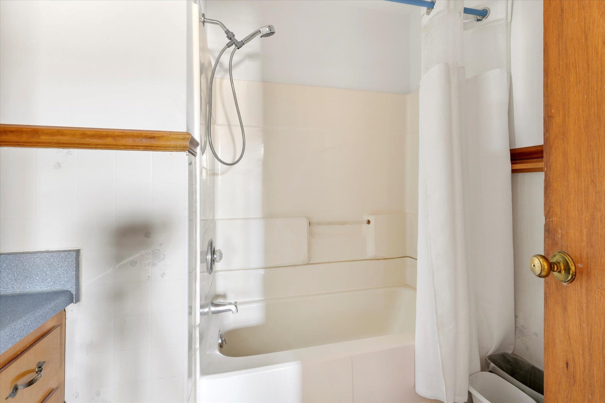 408 Hale Street Pearisburg VA 24134