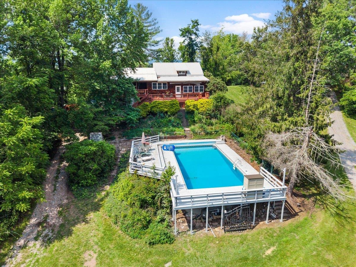 4549 Robinson Tract Road Pulaski VA 24301
