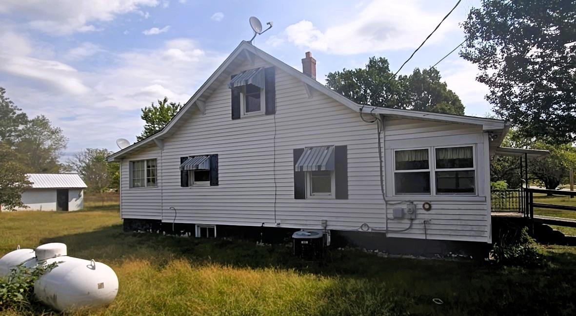 152 5th Street New Castle VA 24127