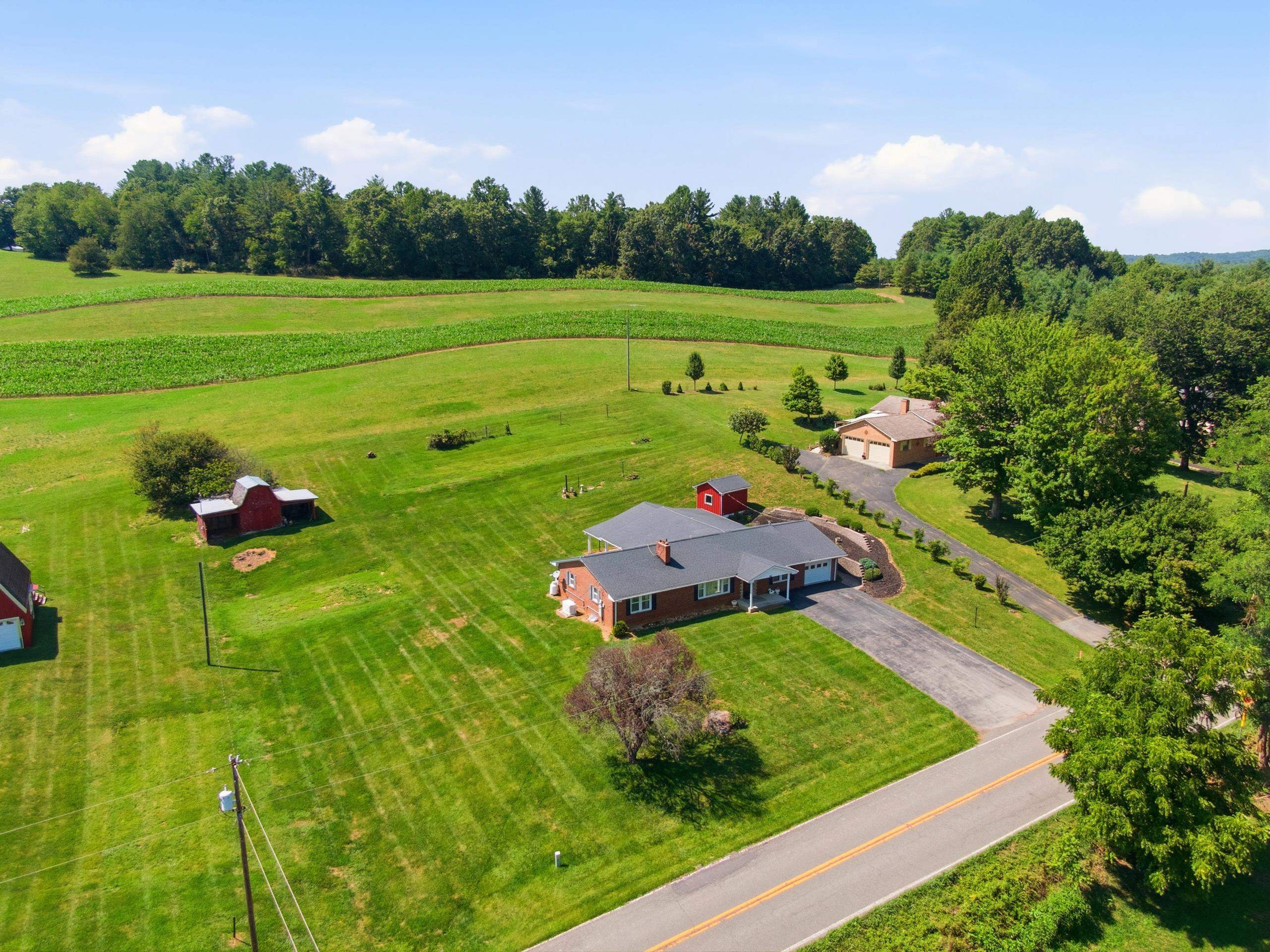 181 Ridgeview Road Floyd VA 24091