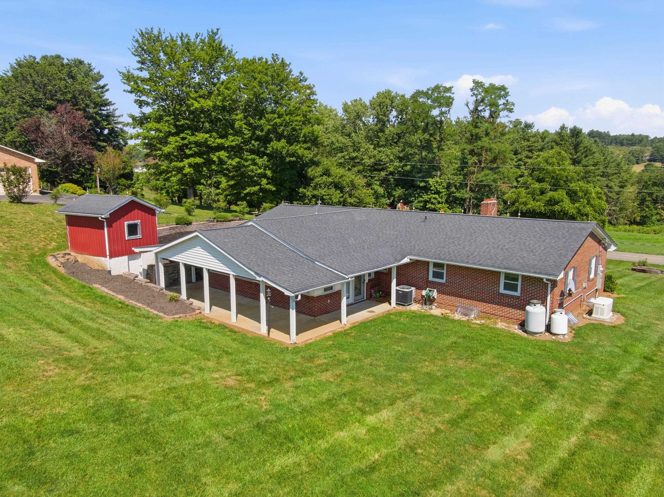 181 Ridgeview Road Floyd VA 24091