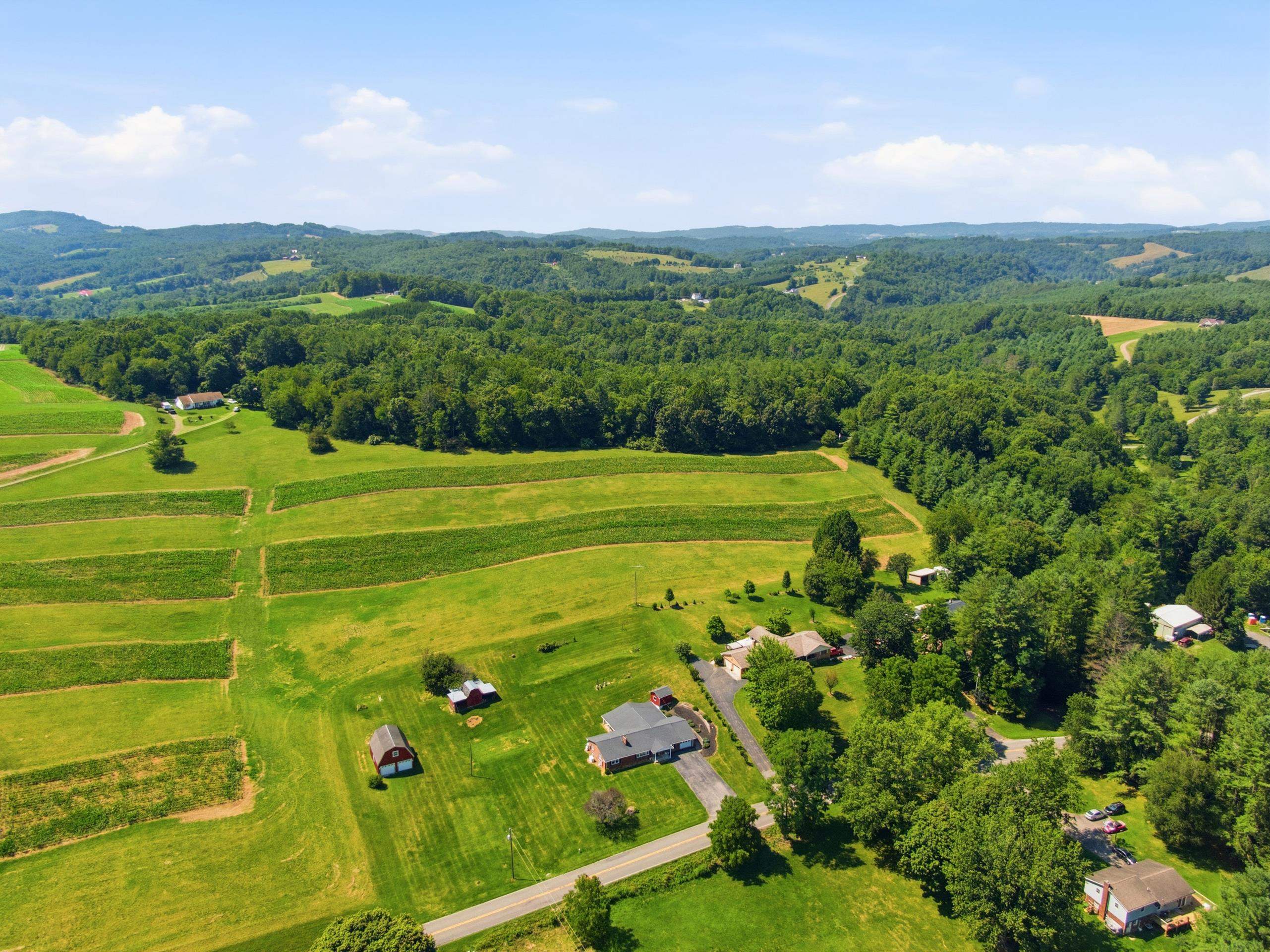 181 Ridgeview Road Floyd VA 24091