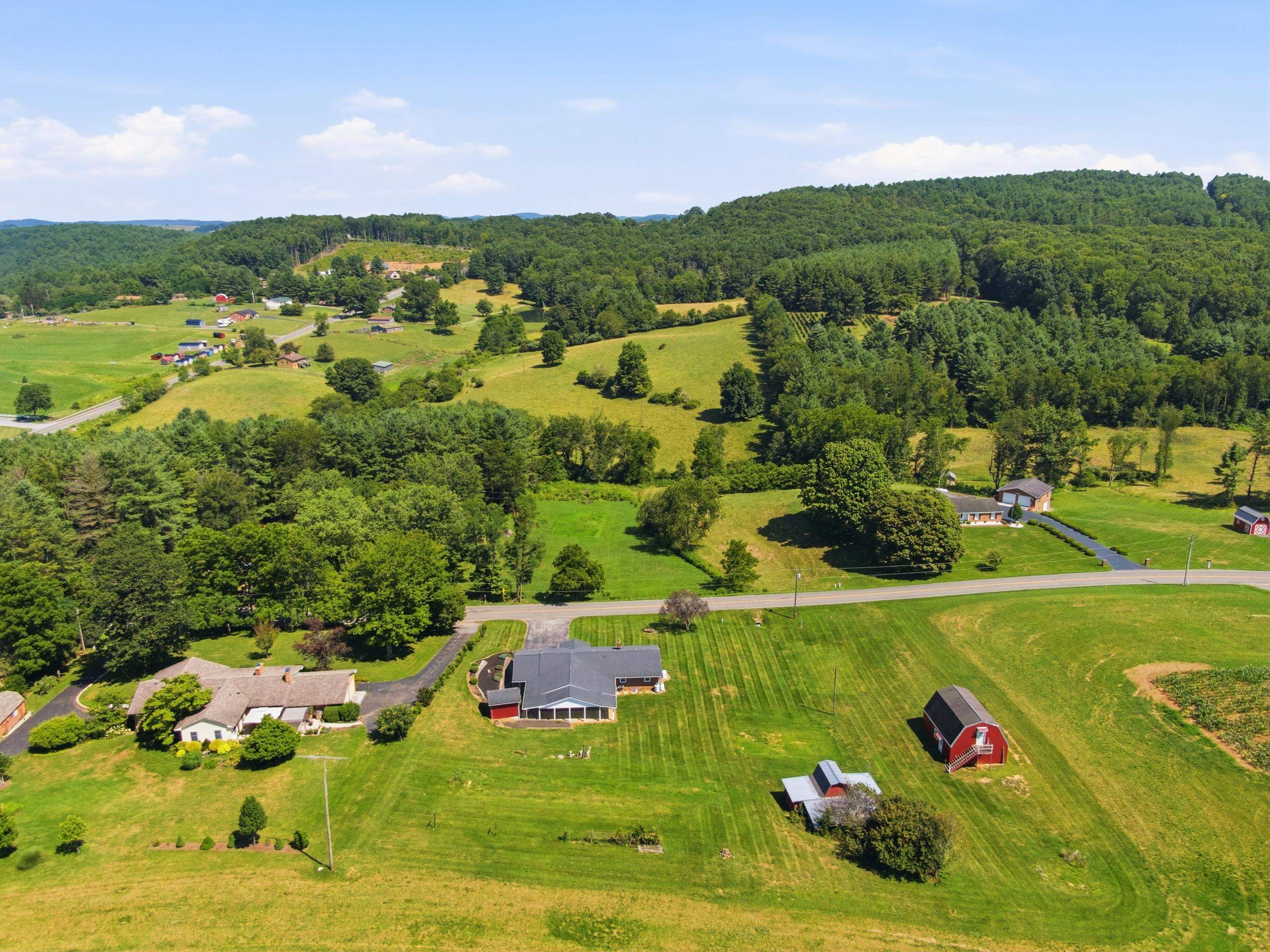 181 Ridgeview Road Floyd VA 24091