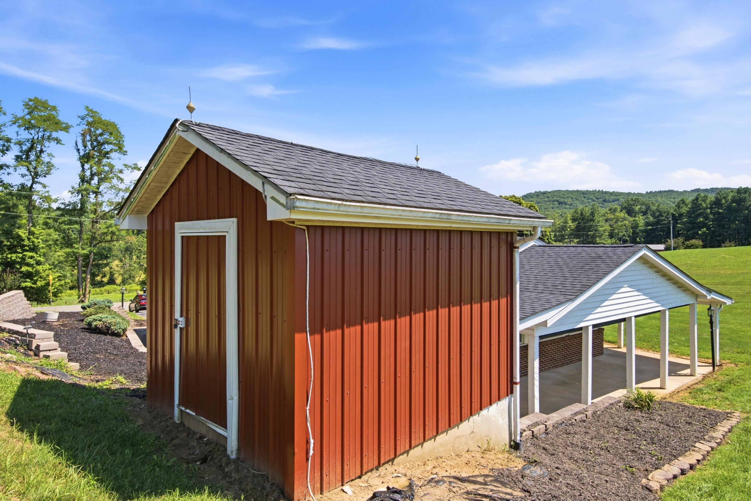 181 Ridgeview Road Floyd VA 24091