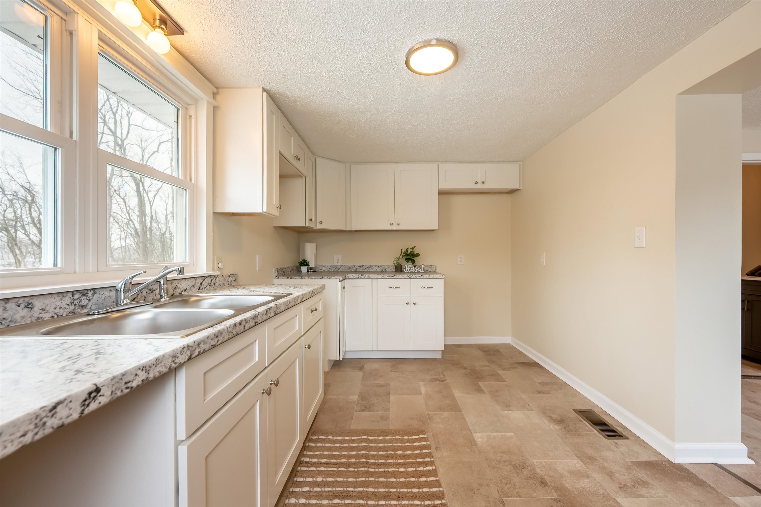 470 Riverside Road Chilhowie VA 24319