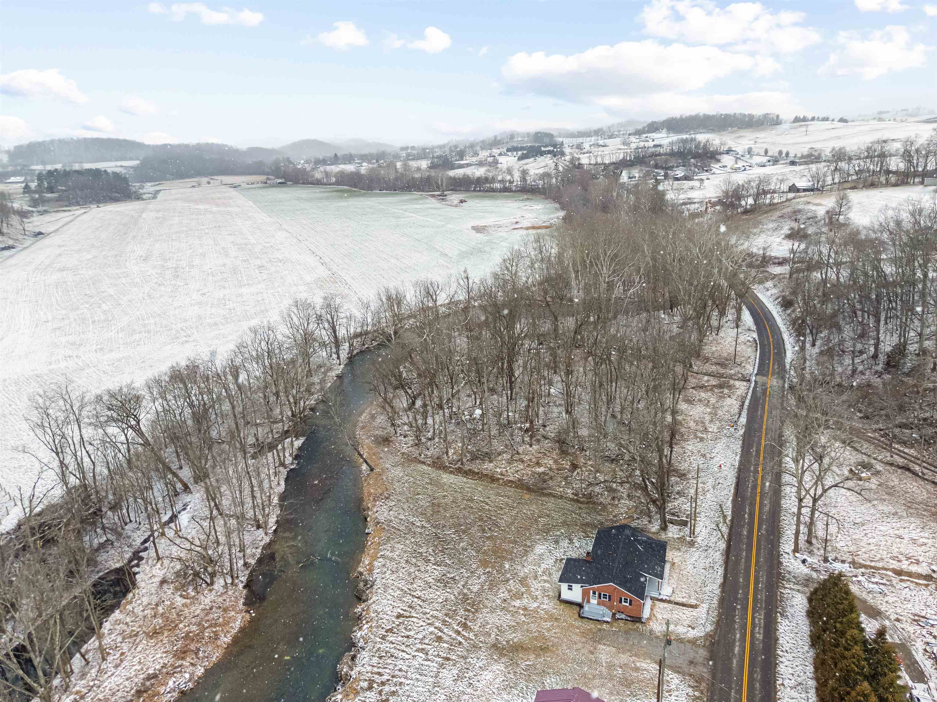 470 Riverside Road Chilhowie VA 24319