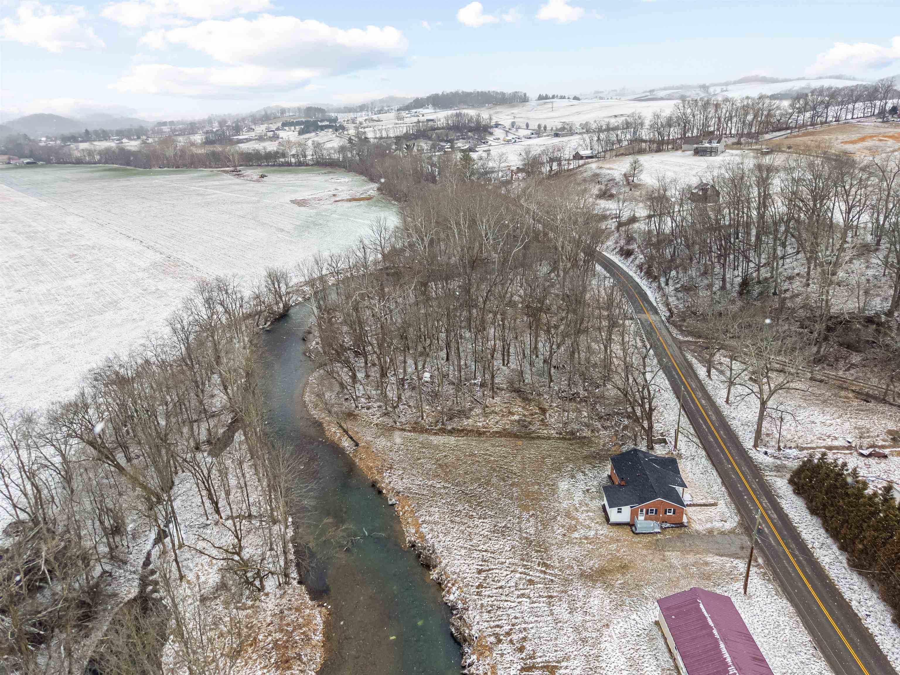 470 Riverside Road Chilhowie VA 24319