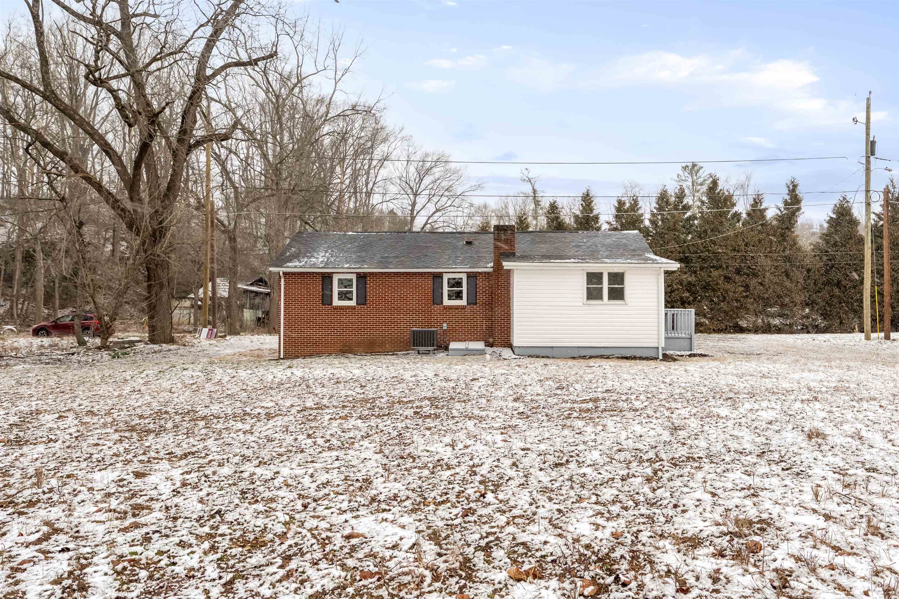470 Riverside Road Chilhowie VA 24319
