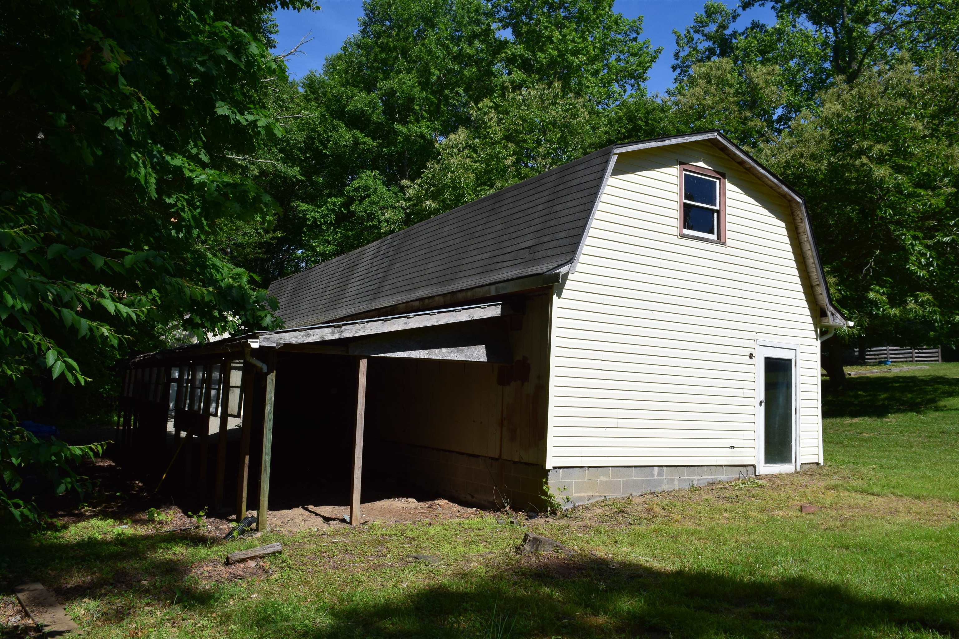 812 Conner Grove Road Willis VA 24380