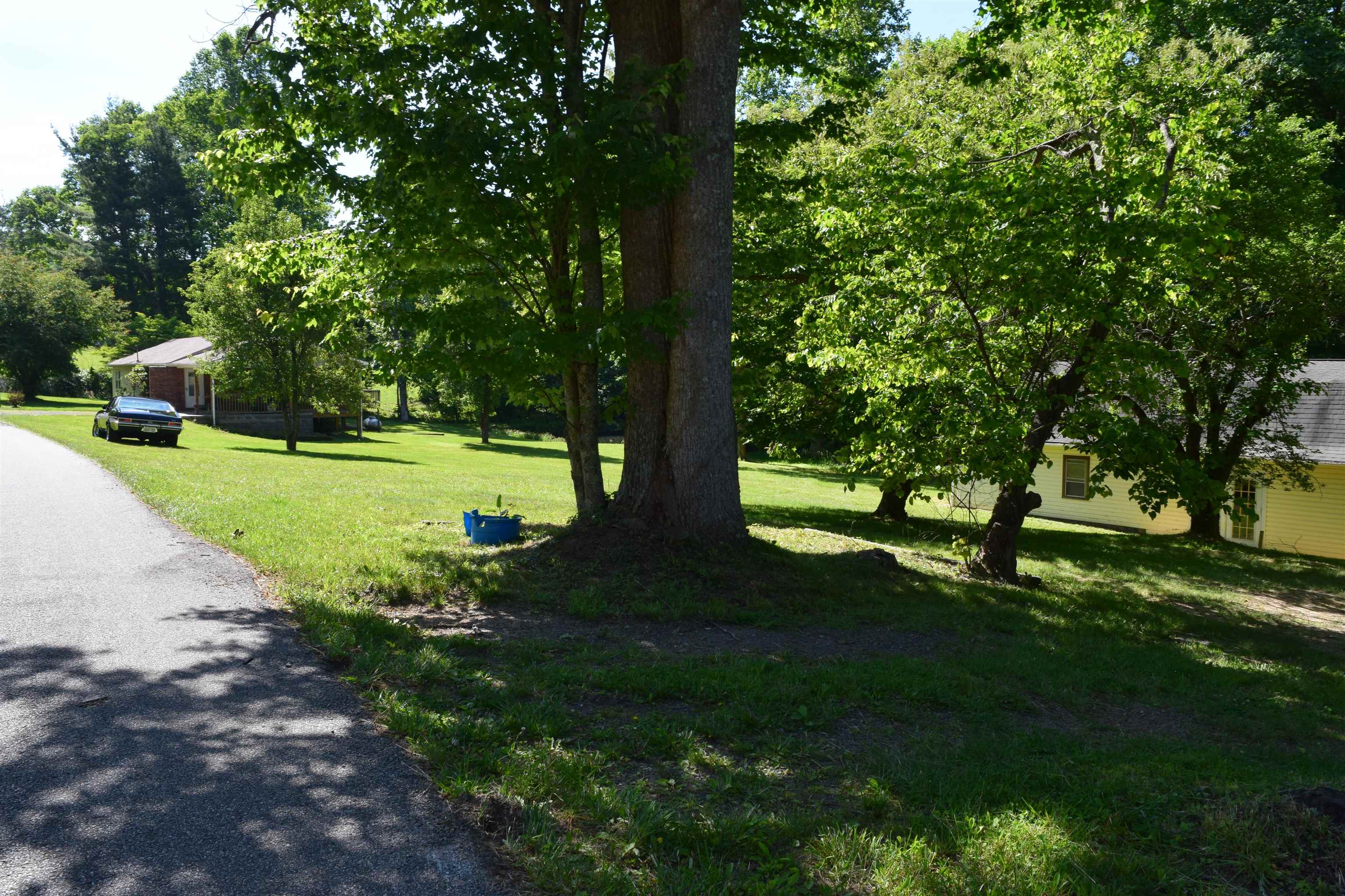 812 Conner Grove Road Willis VA 24380