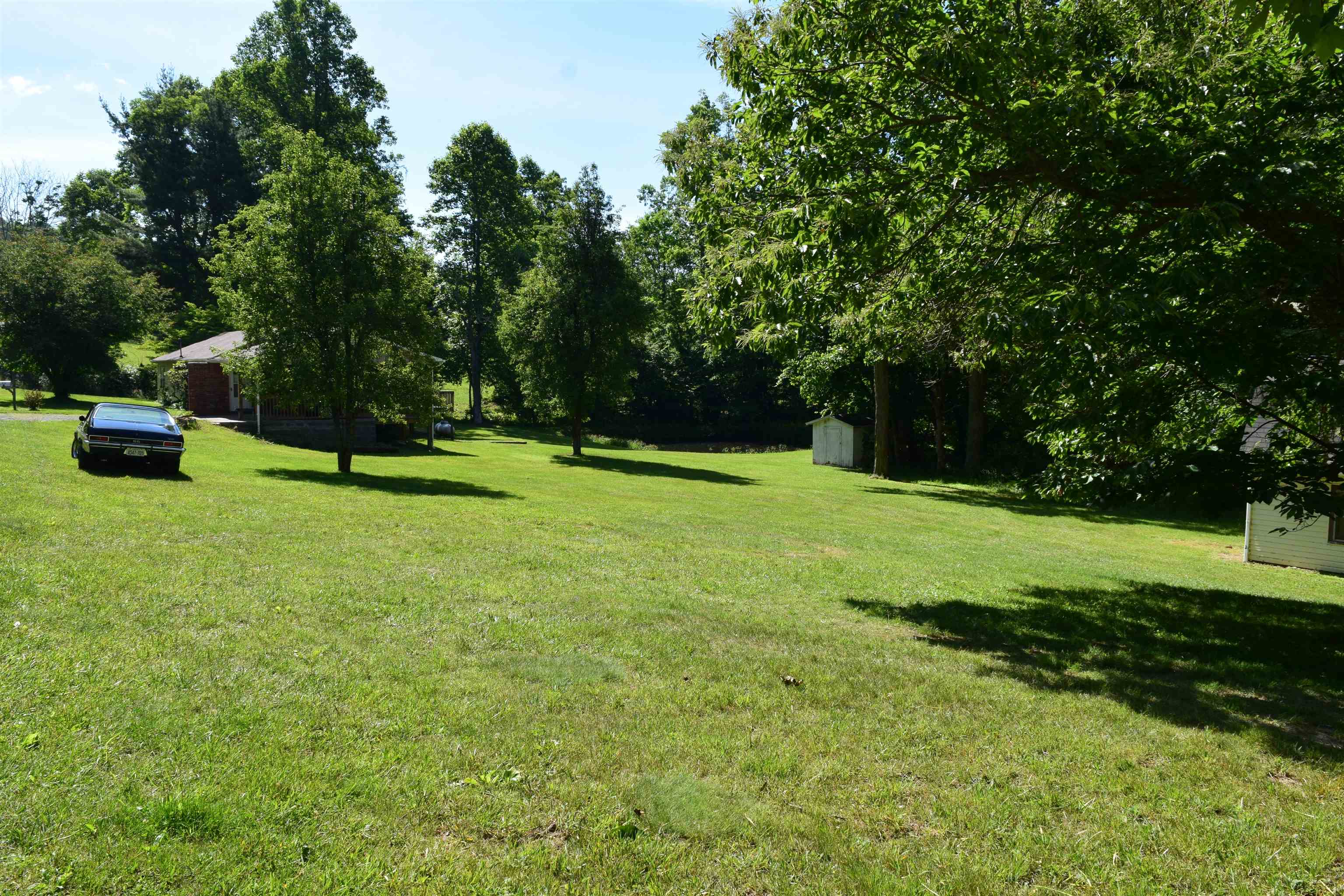812 Conner Grove Road Willis VA 24380