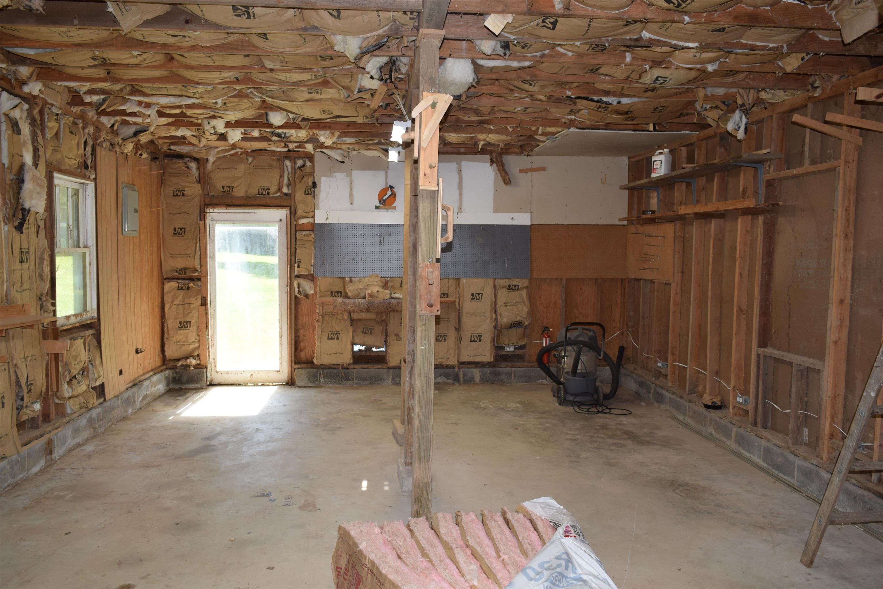 812 Conner Grove Road Willis VA 24380