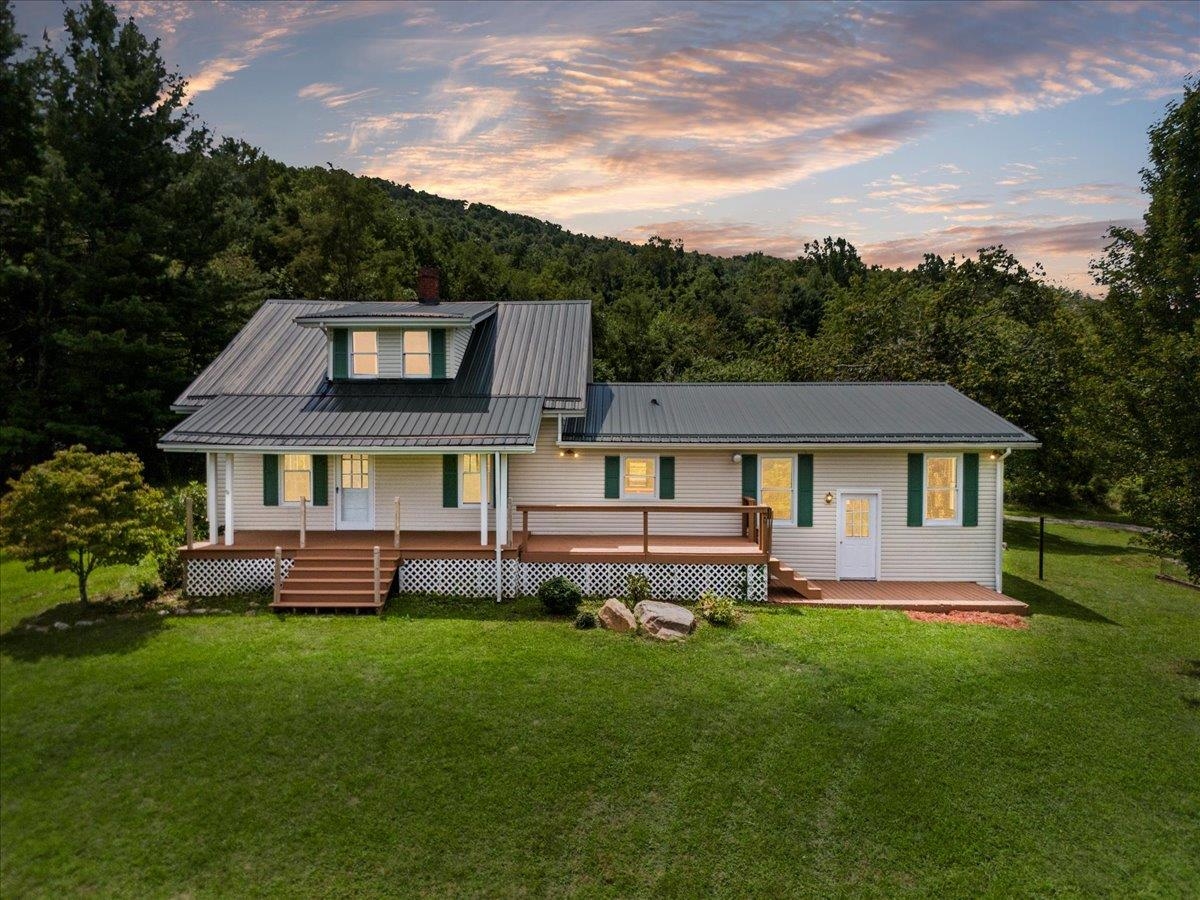 143 Michaela Circle Newport VA 24128