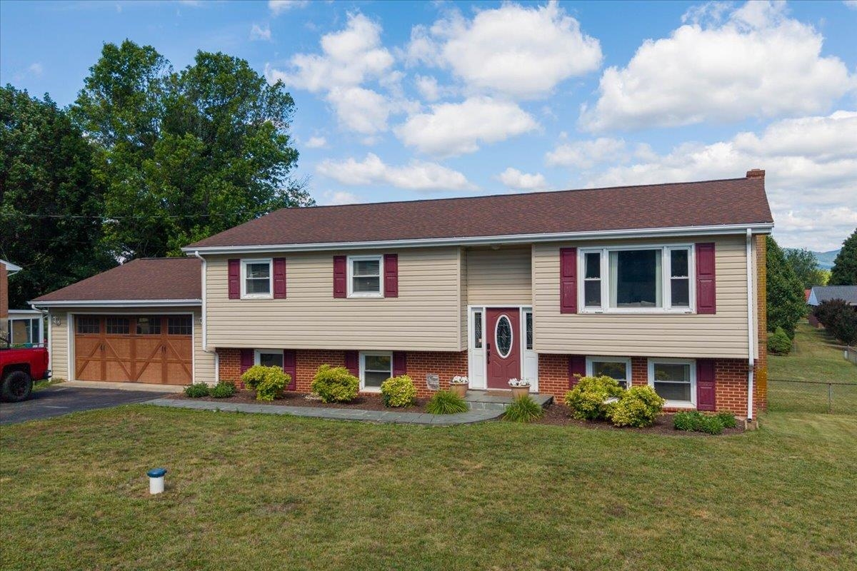 7248 Old Mountain Road Roanoke VA 24019