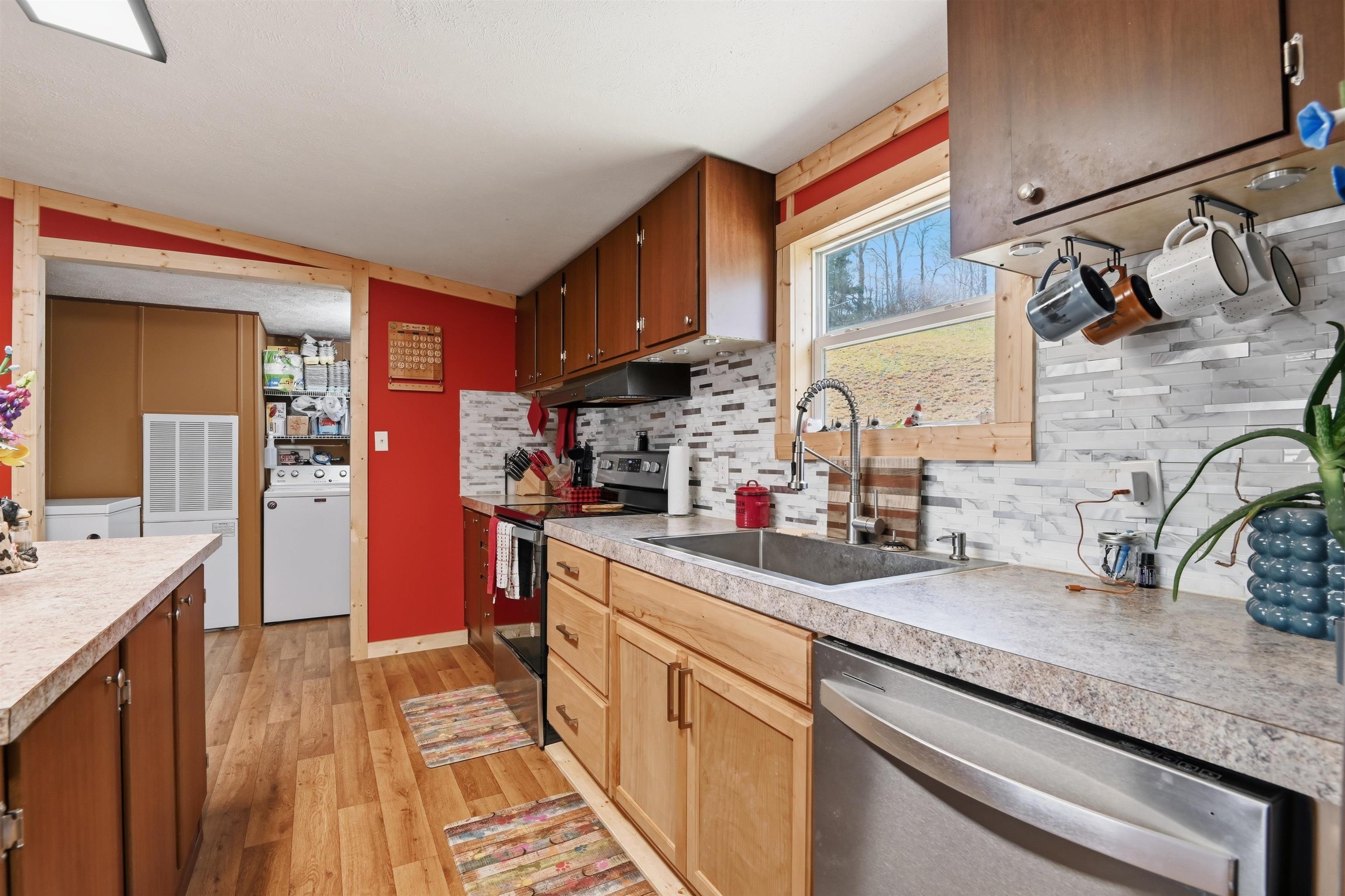 3767 Franklin Pike SE Floyd VA 24091