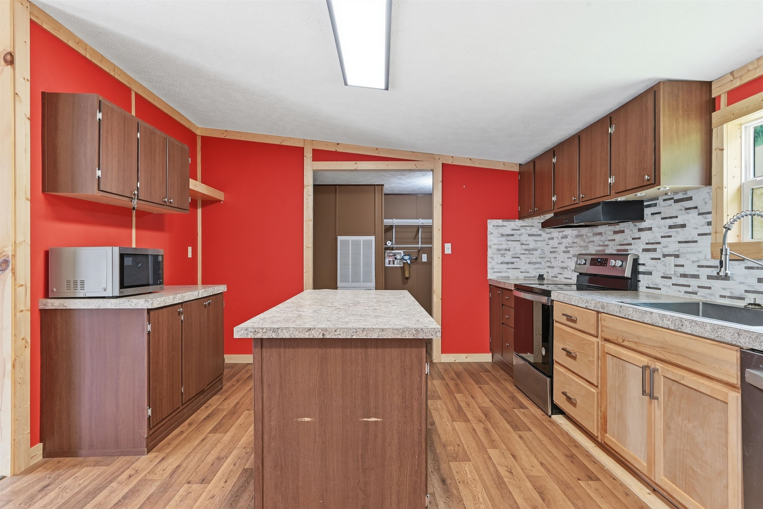 3767 Franklin Pike SE Floyd VA 24091