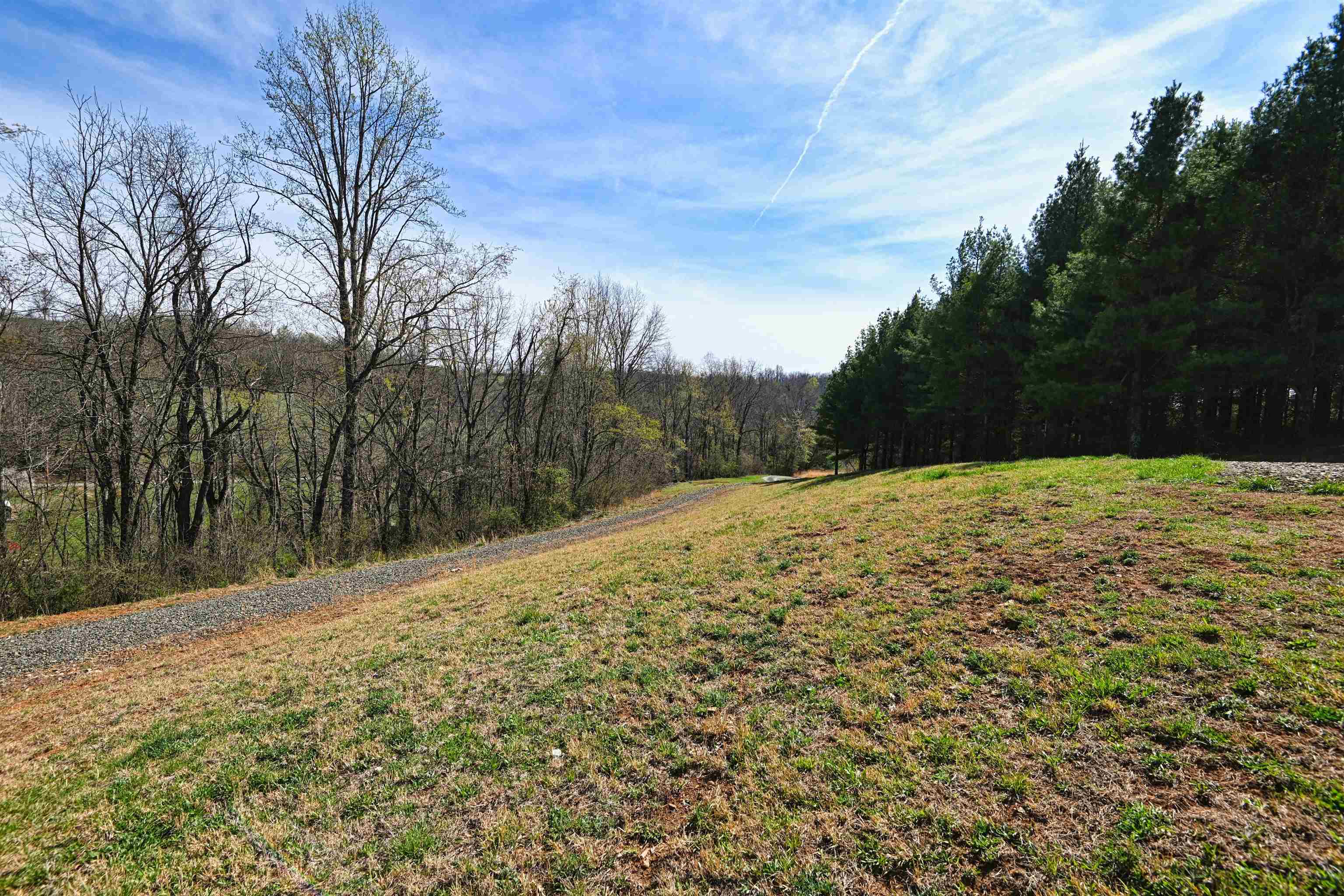 3767 Franklin Pike SE Floyd VA 24091