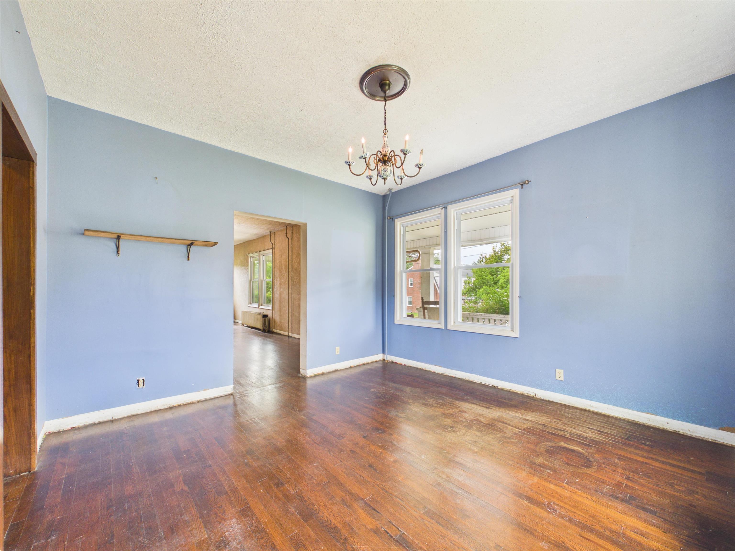 114 12th Street NW Pulaski VA 24301