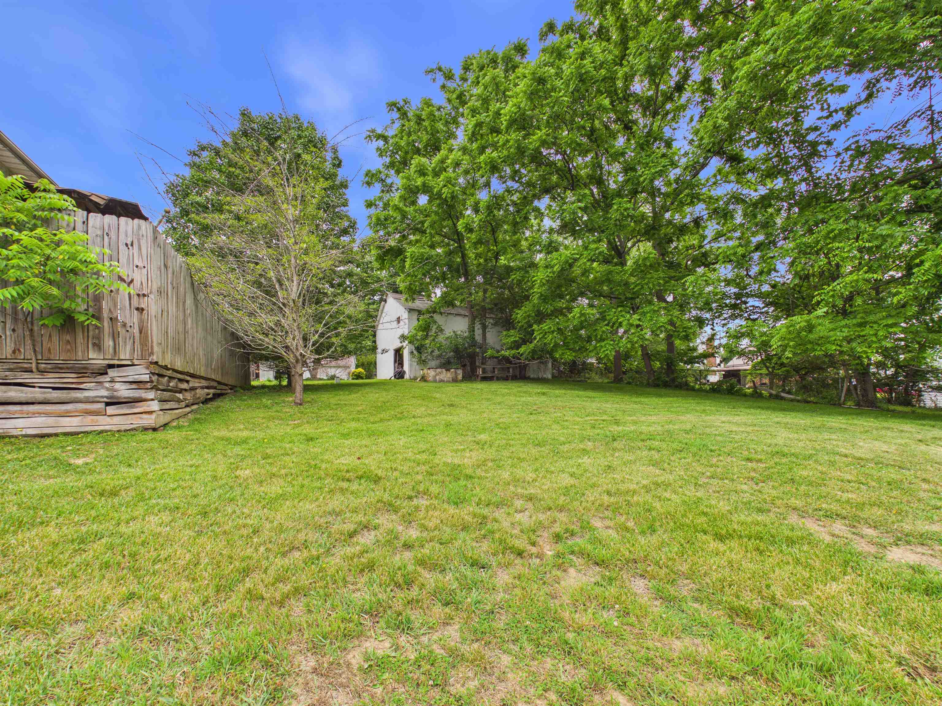 114 12th Street NW Pulaski VA 24301