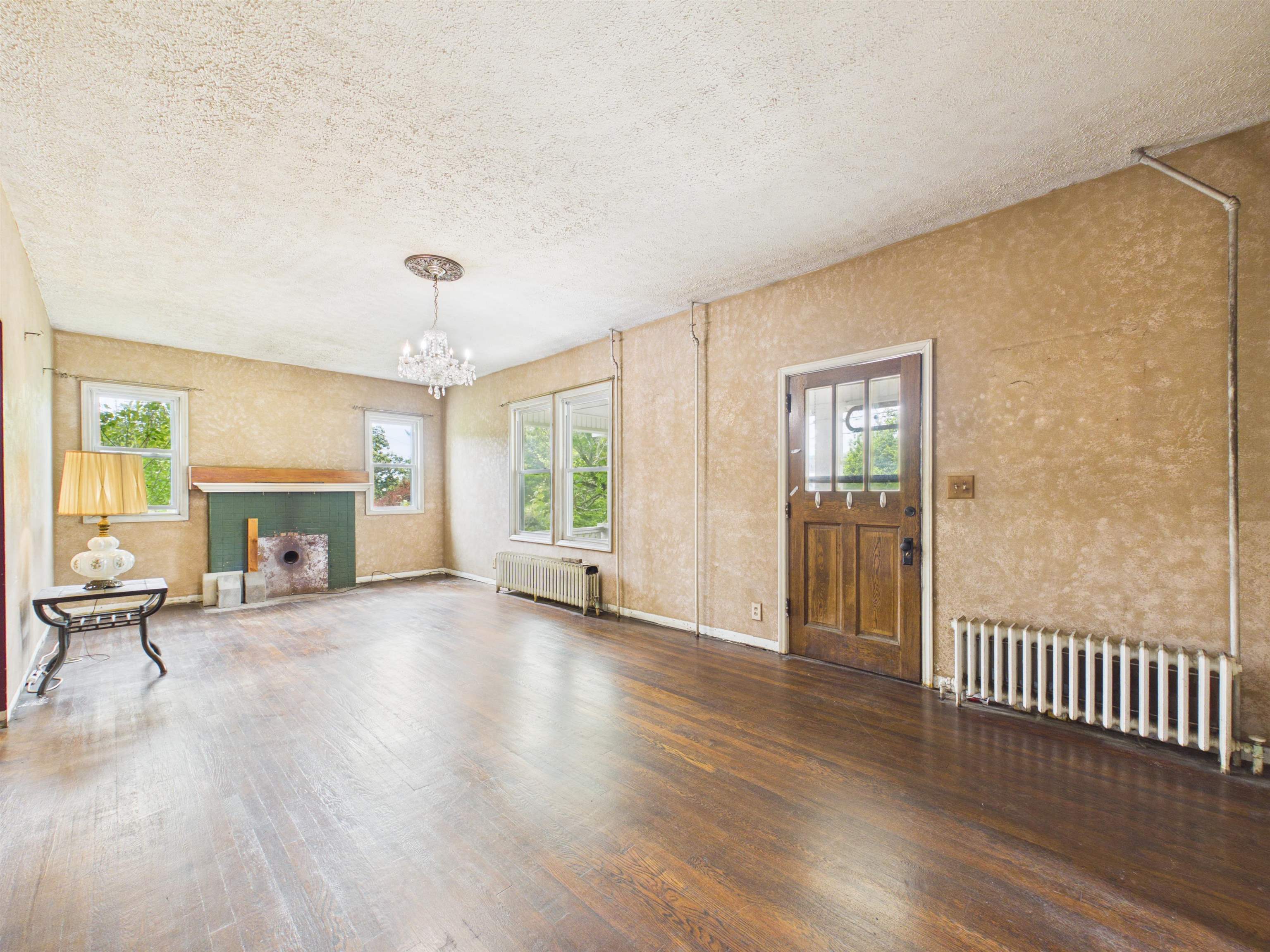 114 12th Street NW Pulaski VA 24301