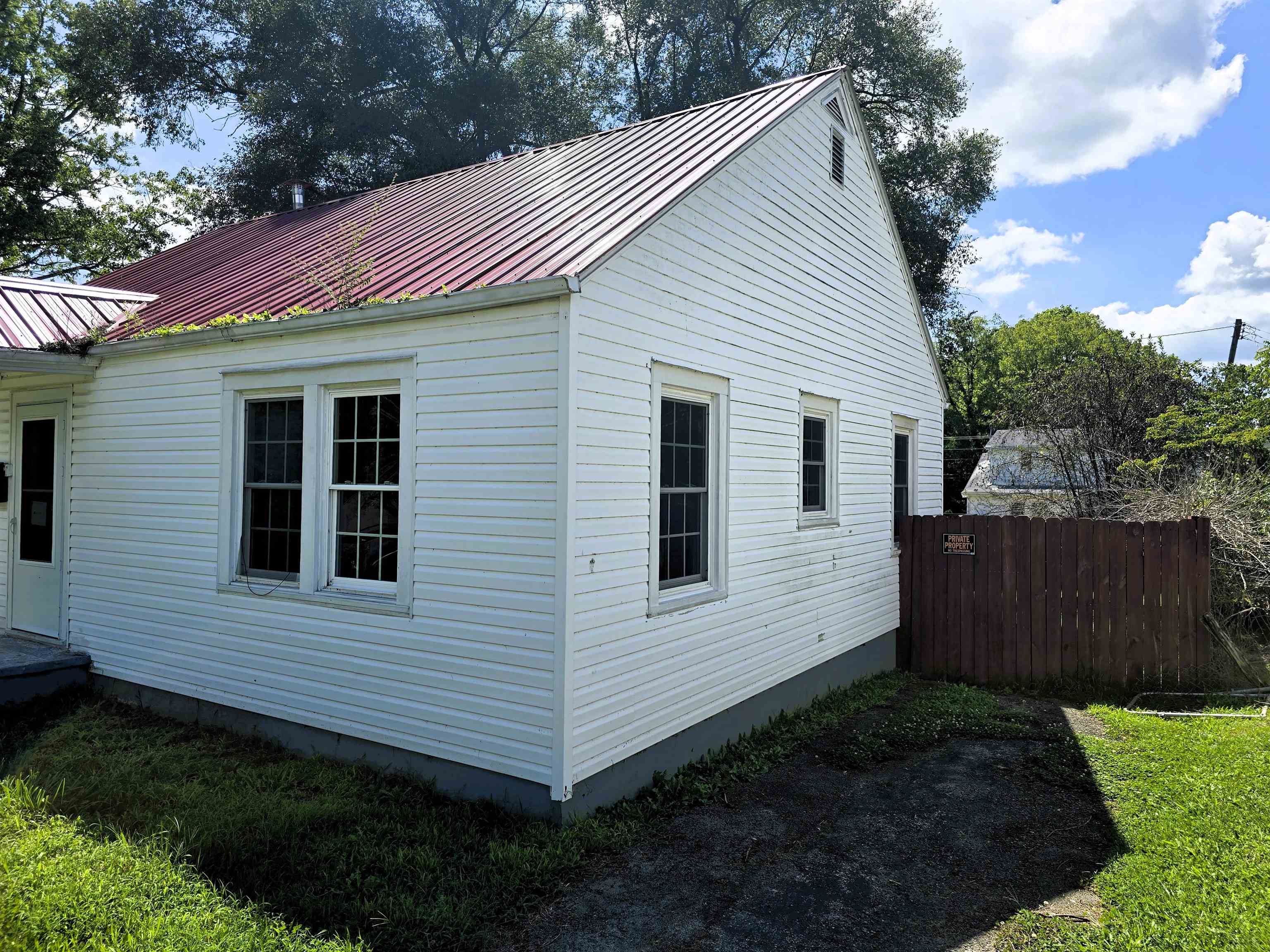 515 Hickory Avenue Pulaski VA 24301