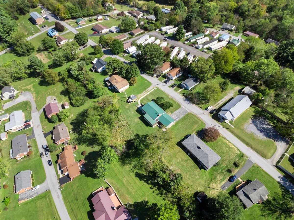 159 Hill Street Tazewell VA 24651