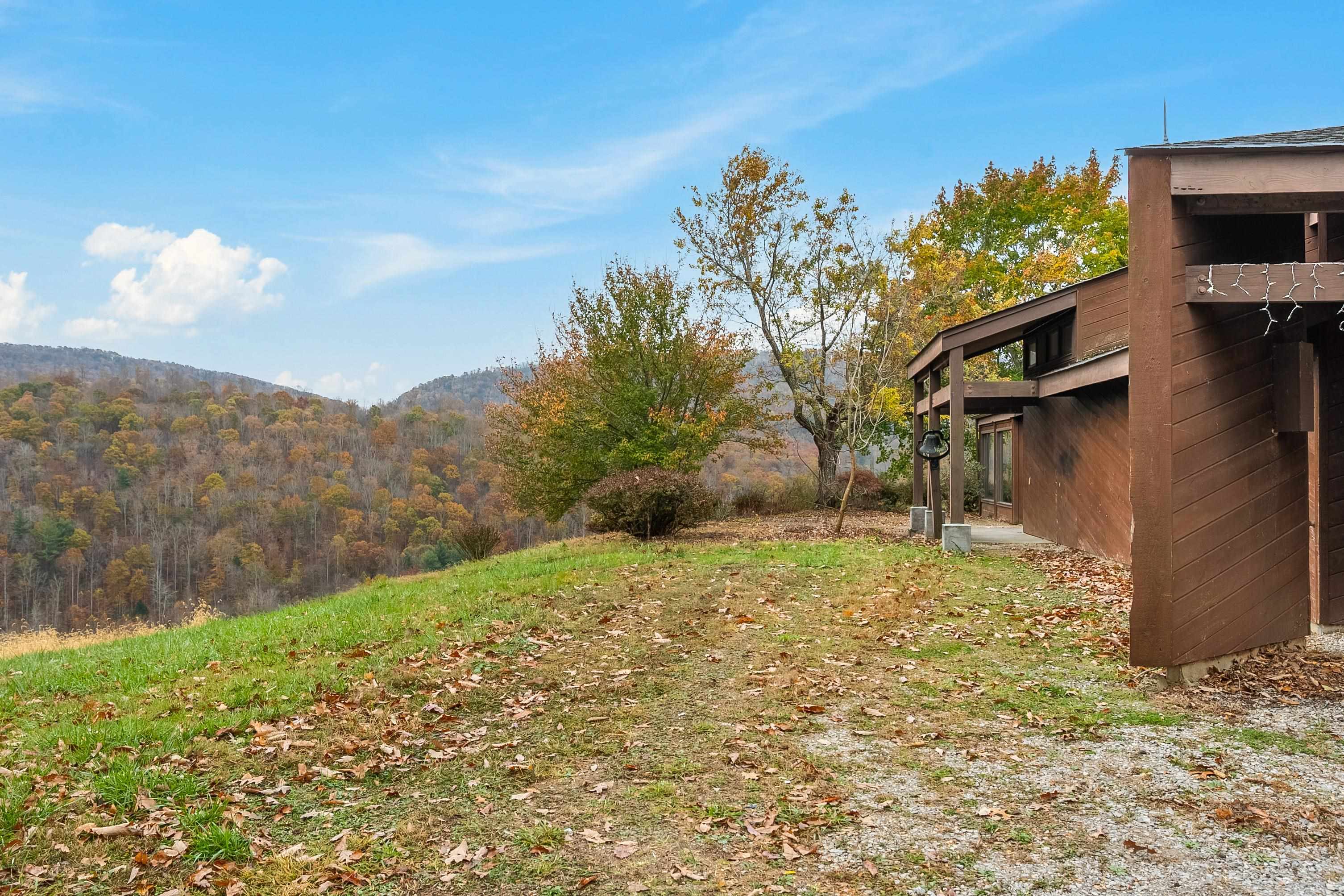 473 Blue Grass Trail Newport VA 24128