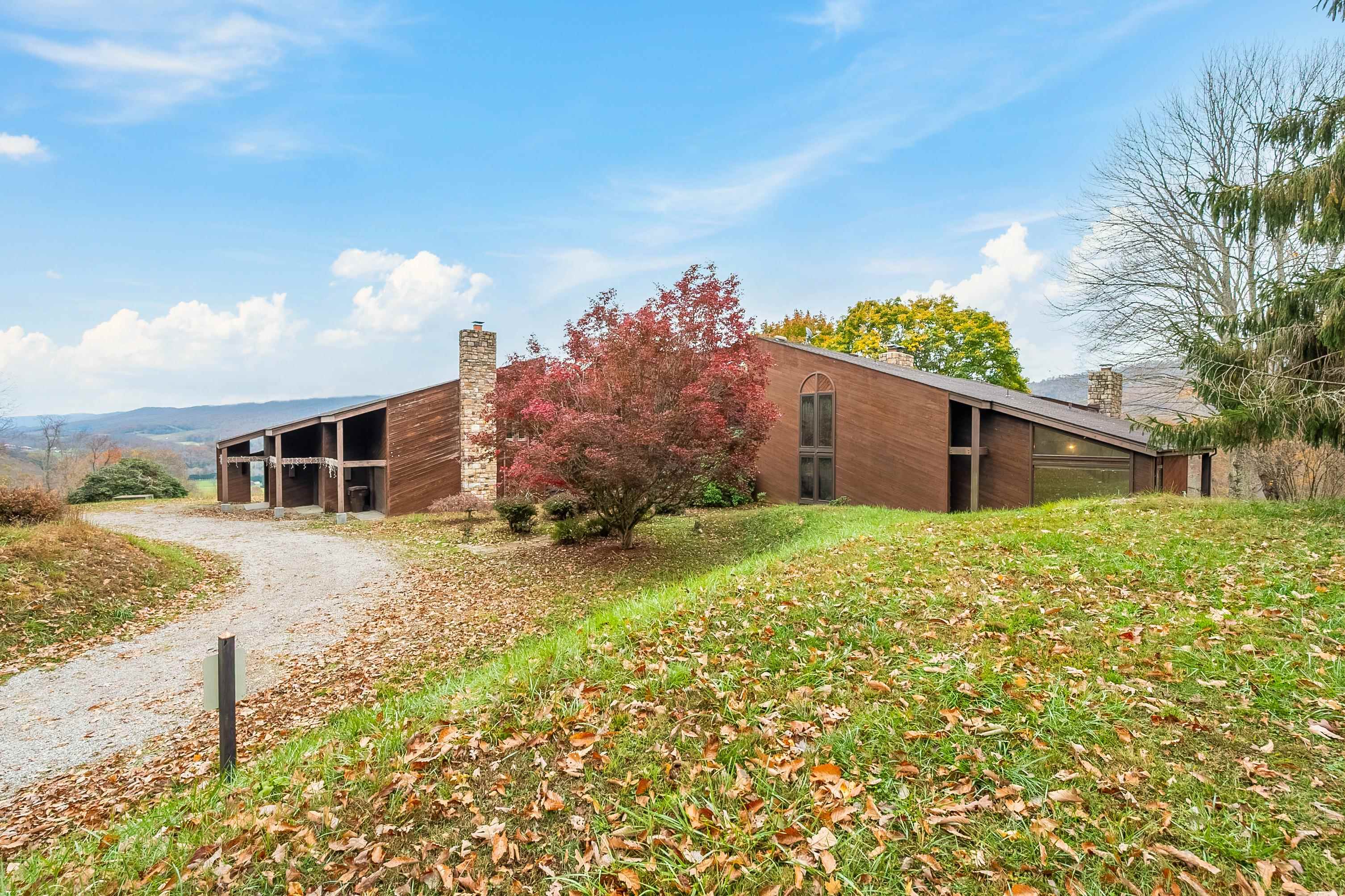 473 Blue Grass Trail Newport VA 24128