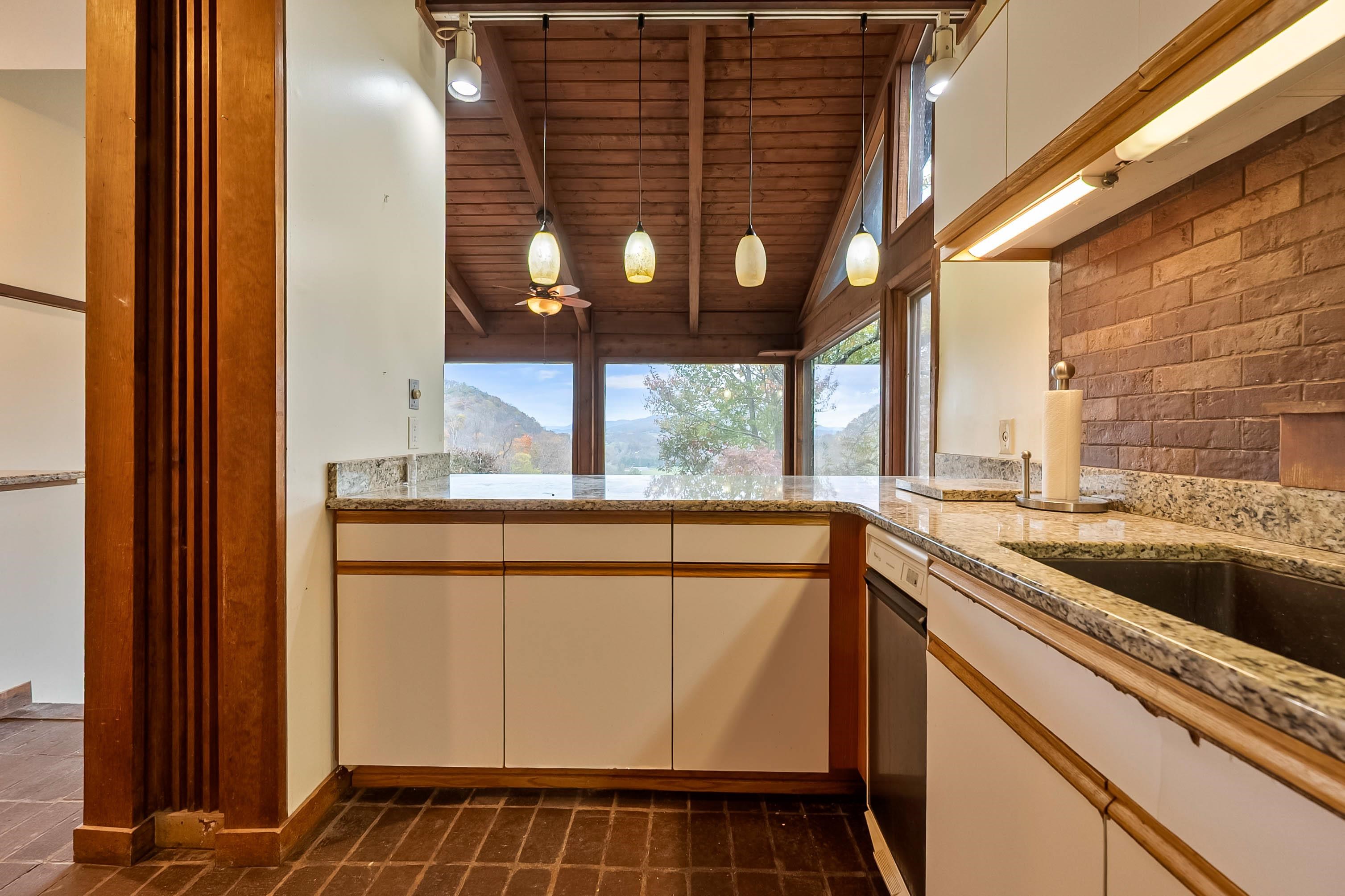 473 Blue Grass Trail Newport VA 24128